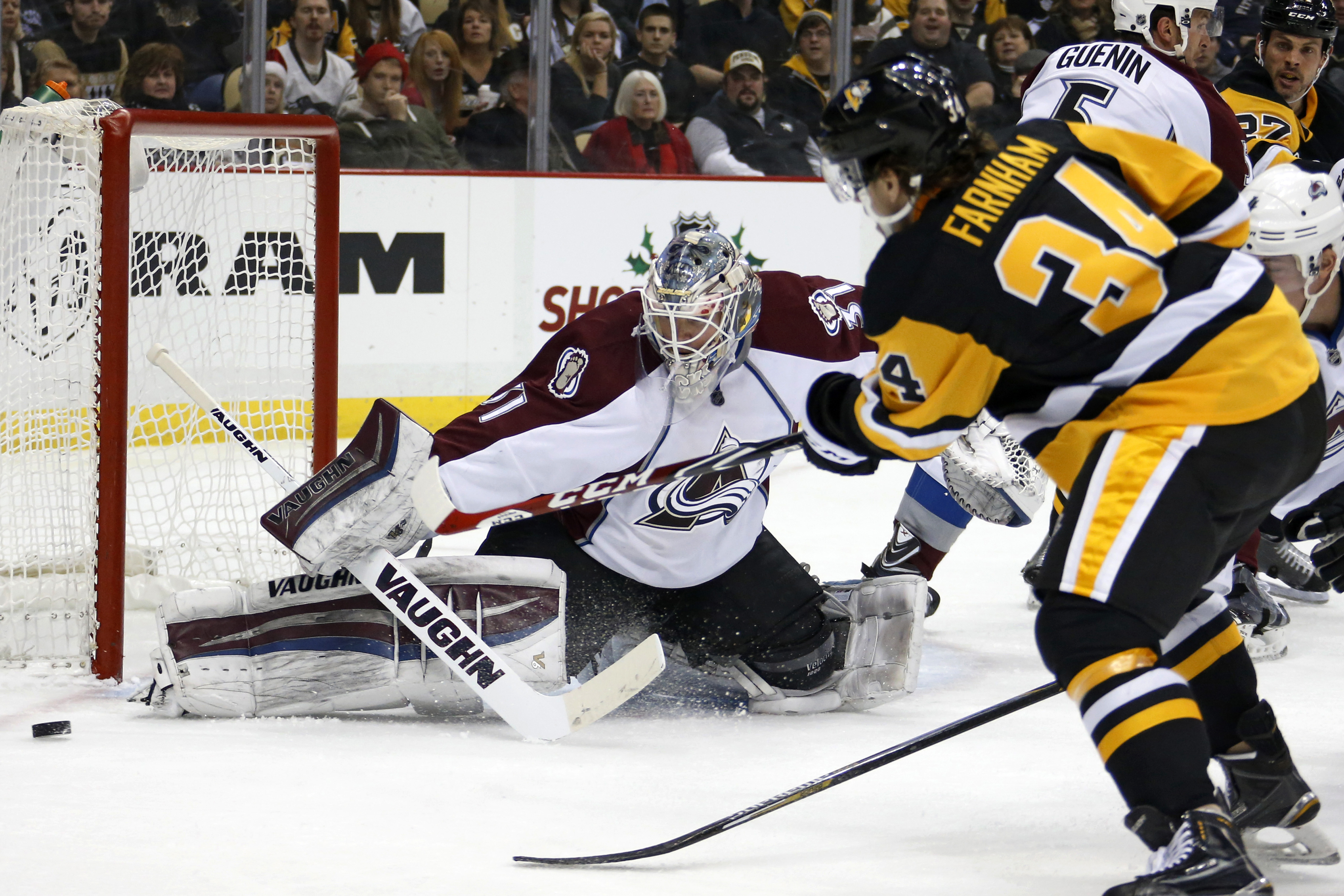 Comeau leads Penguins over Avalanche 1-0, OT