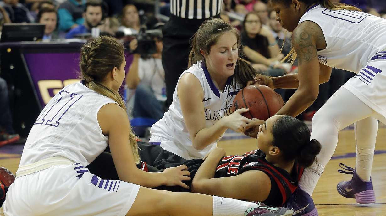 Moore, No. 10 Louisville beat Grand Canyon 65-51