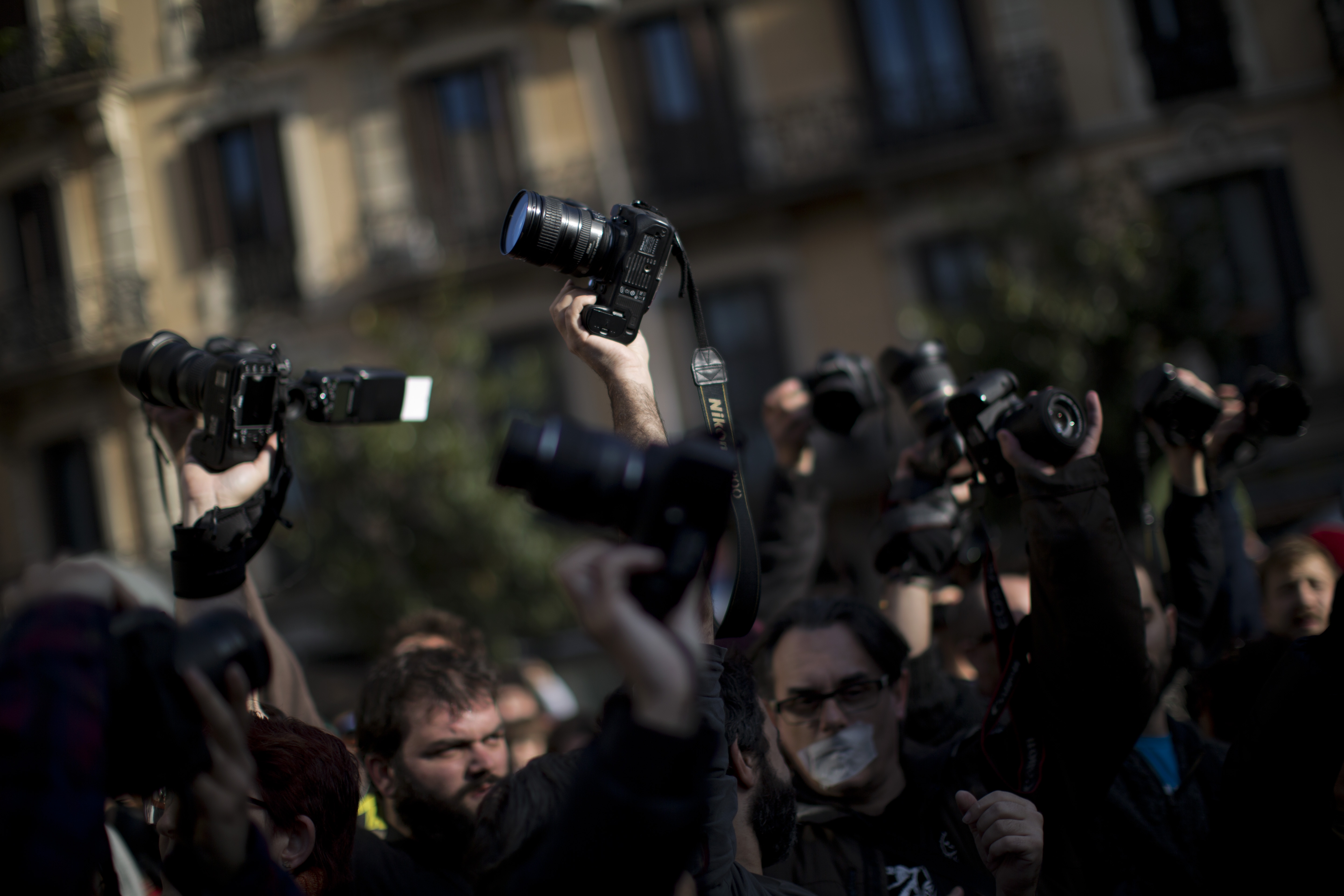 Spaniards protest their nation's proposed security law
