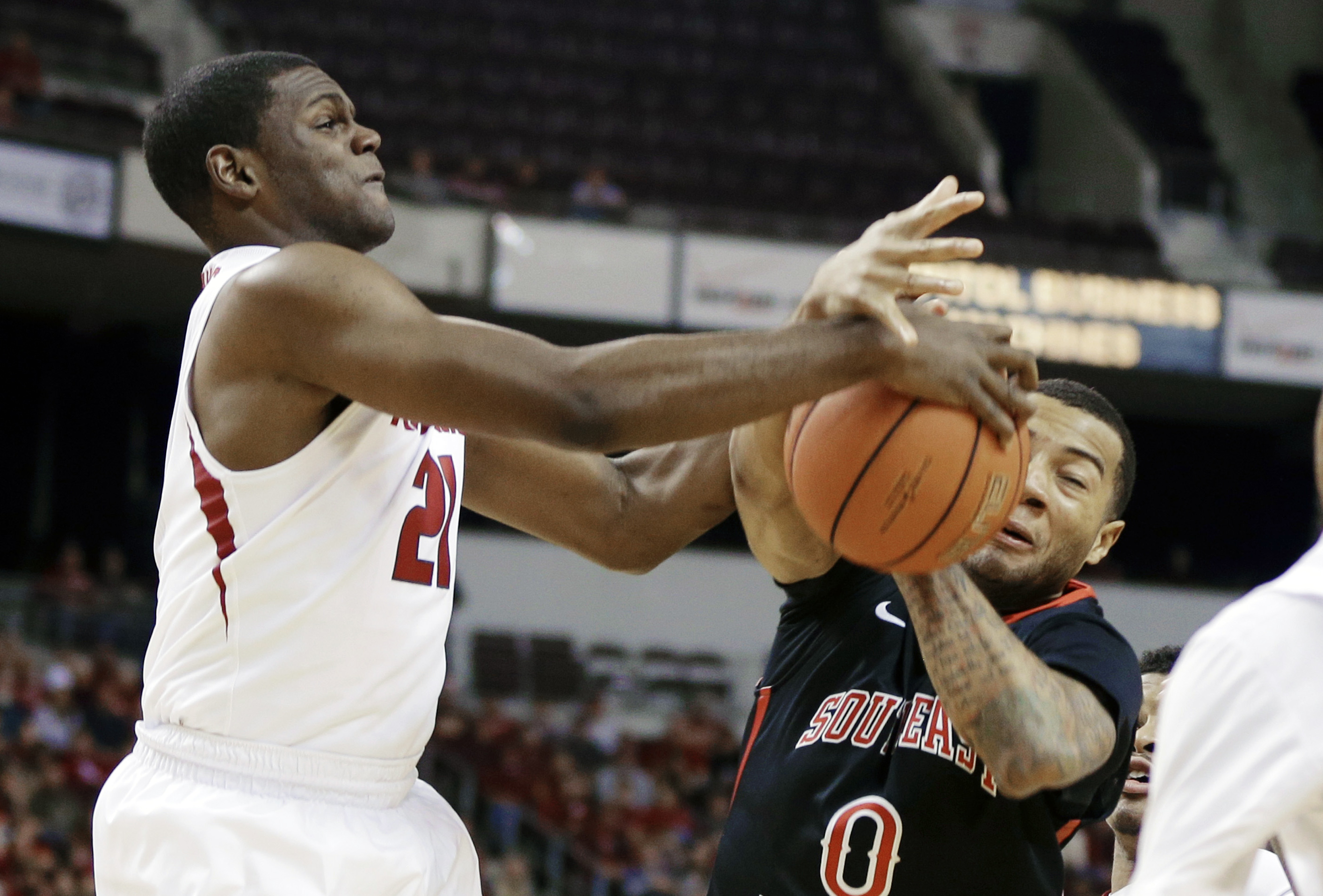 Portis' 24 leads Arkansas past SE Missouri 84-67