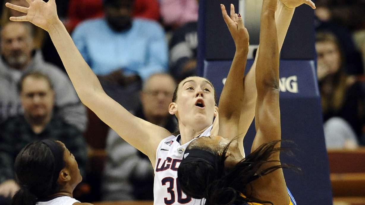 No. 2 UConn women rout UCLA 86-50