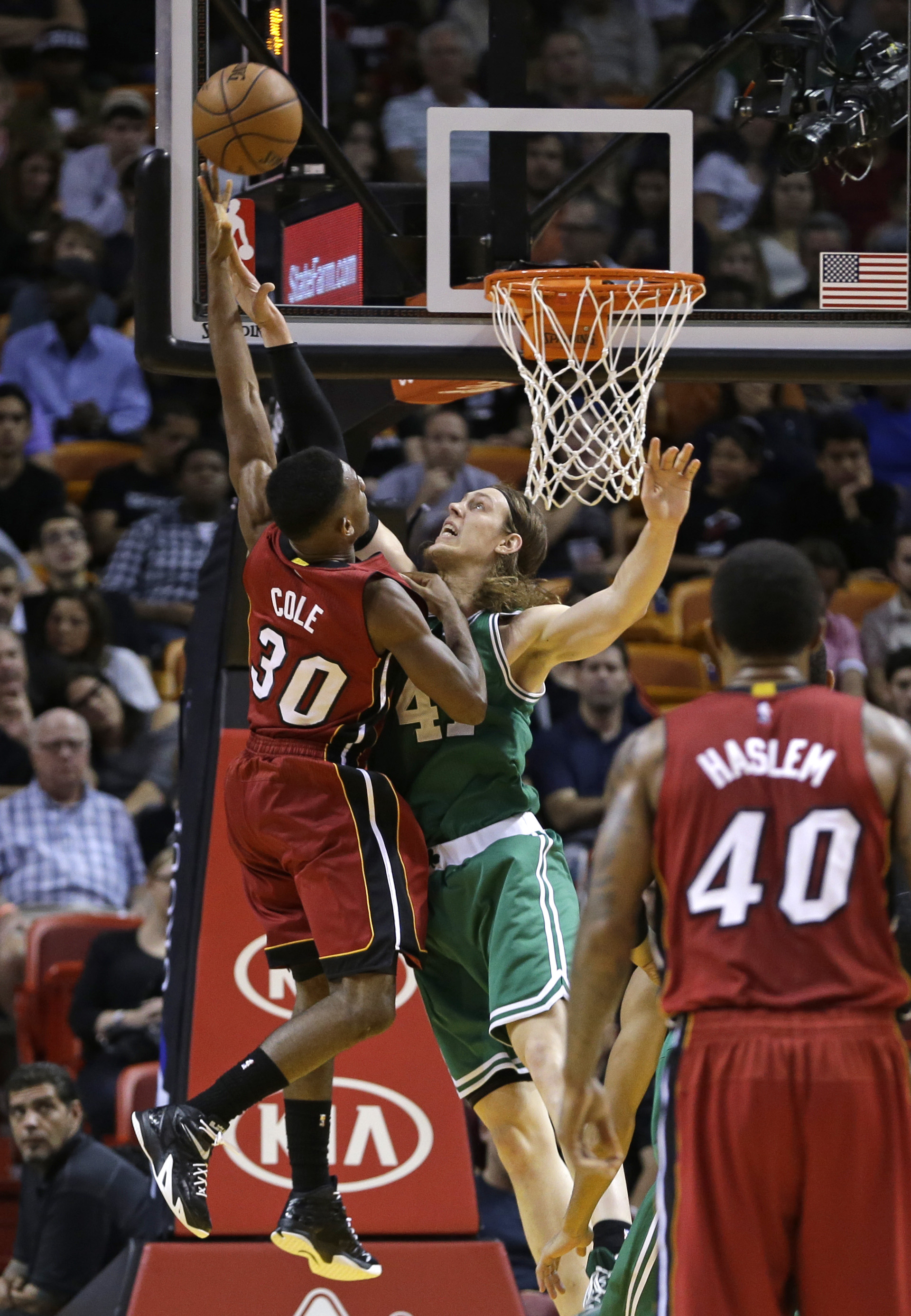Heat snap 5-game home slide, top Celtics 100-84