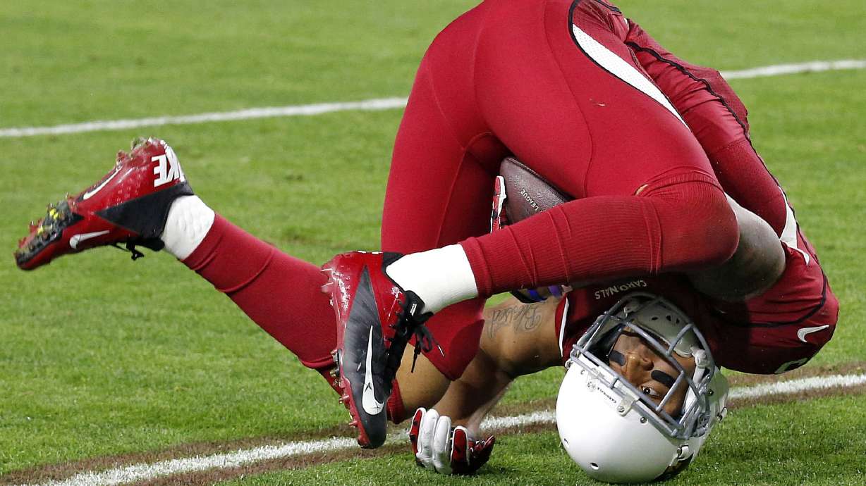 Cardinals roughed up 35-6 by Seahawks