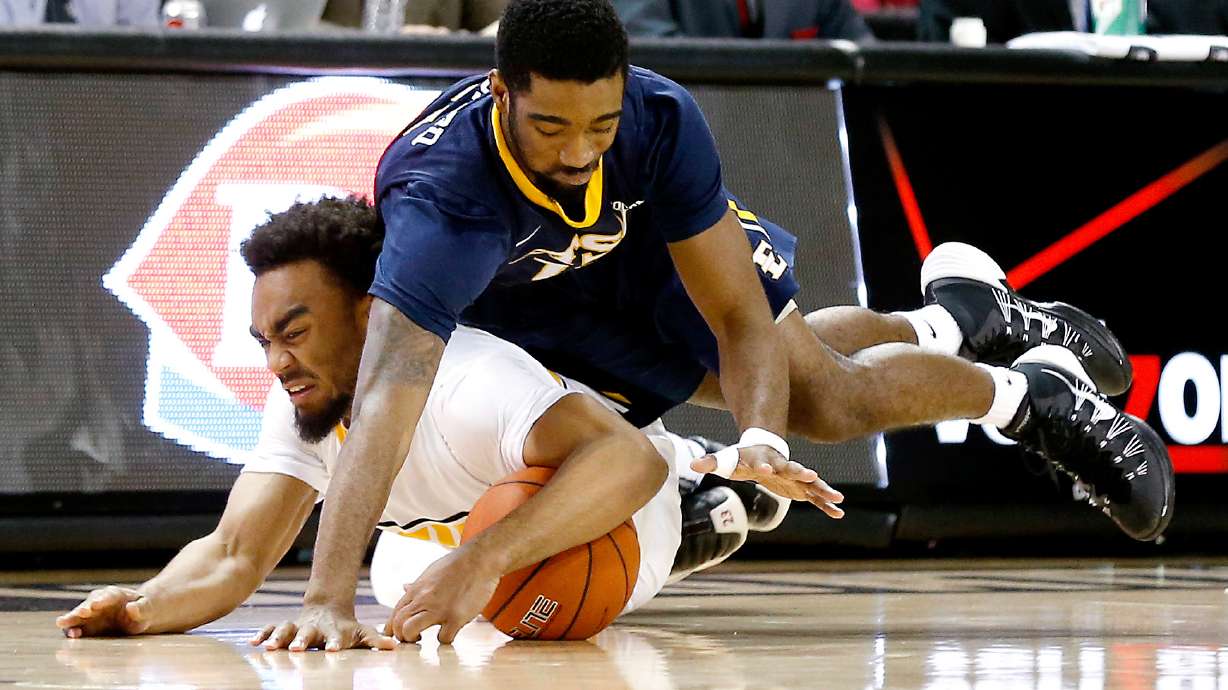 Second-half burst lefts VCU past ETSU, 84-60