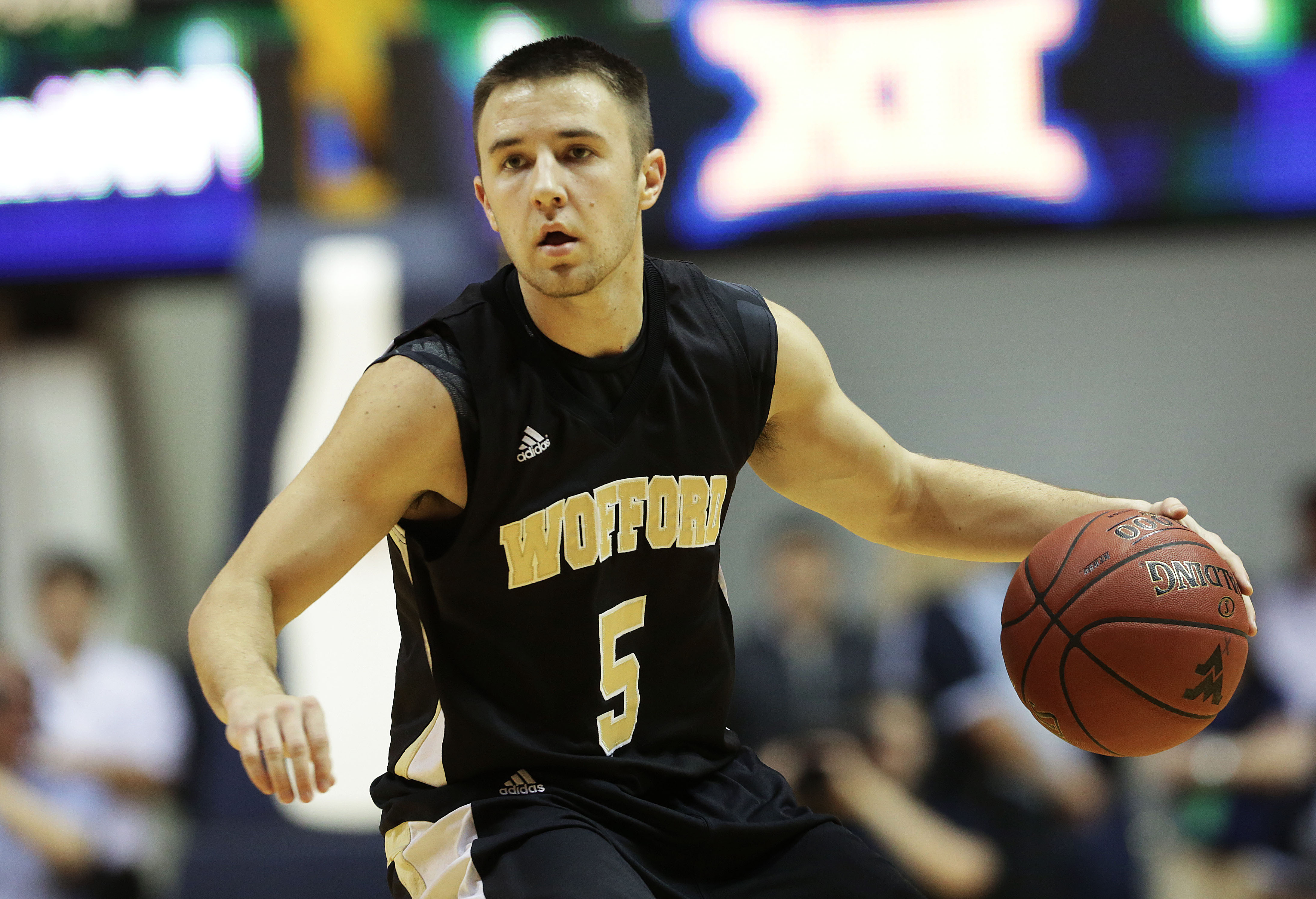Staten leads No. 18 West Virginia over Wofford