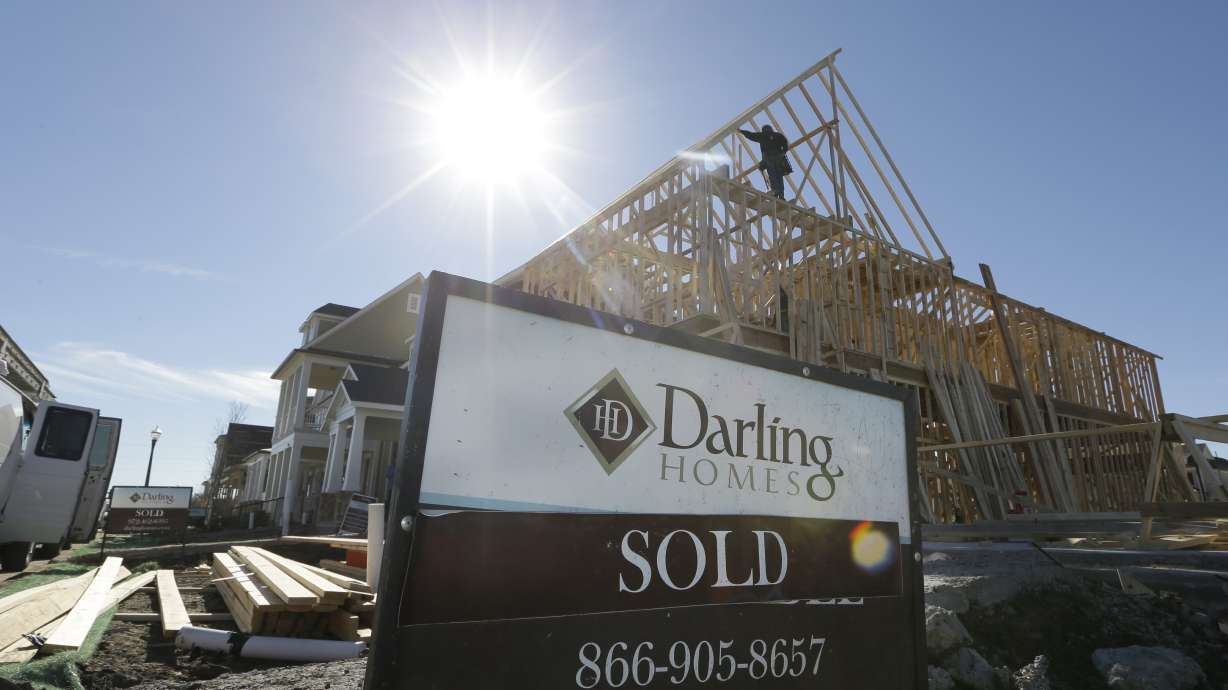 US new home sales fall 1.6 percent in November