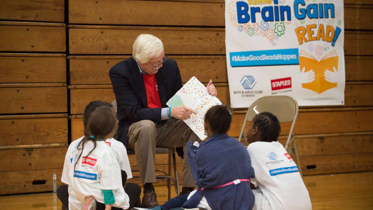 Columna de opinión: El don de la alfabetización es el mejor regalo