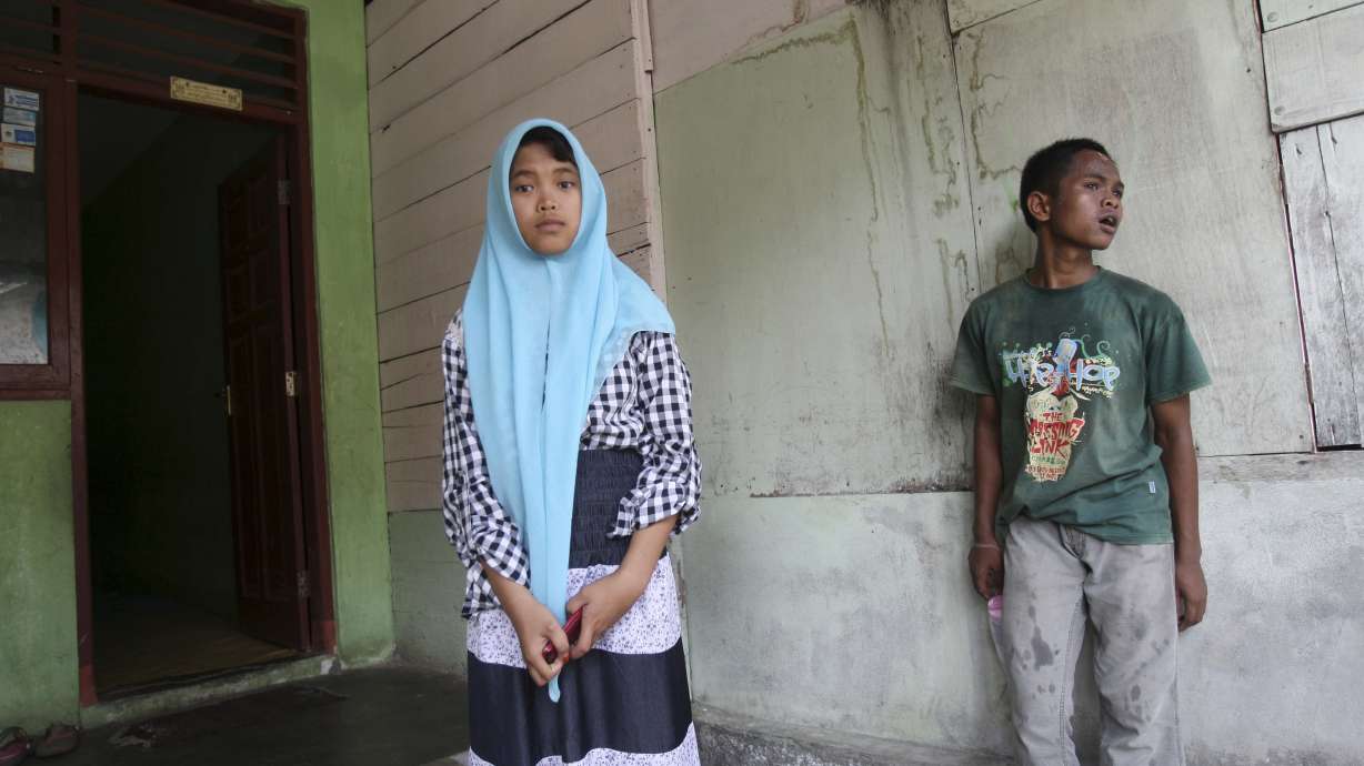 10 years after tsunami, Indonesian family reborn