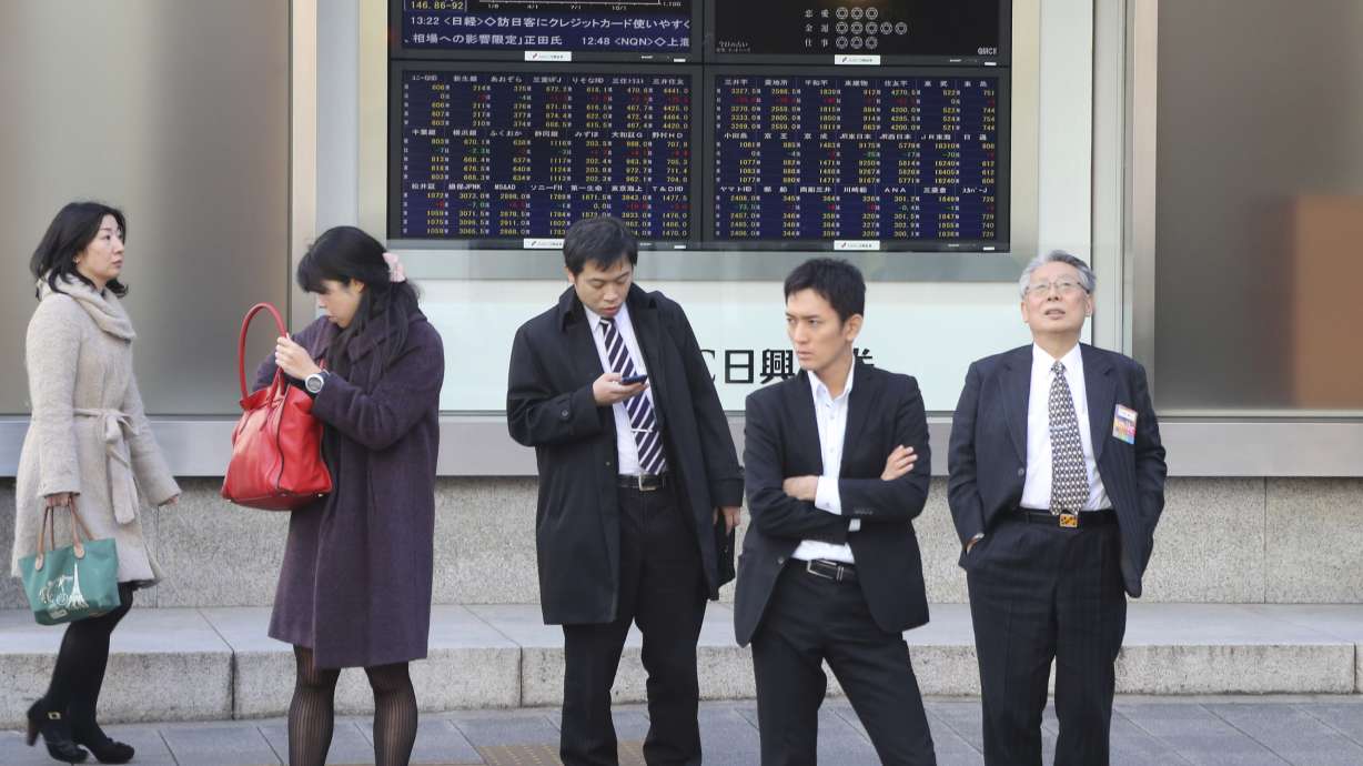 Shares mostly higher in quiet holiday trading