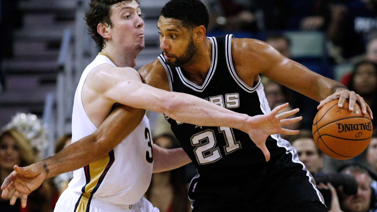 Davis leads New Orleans past San Antonio 97-90