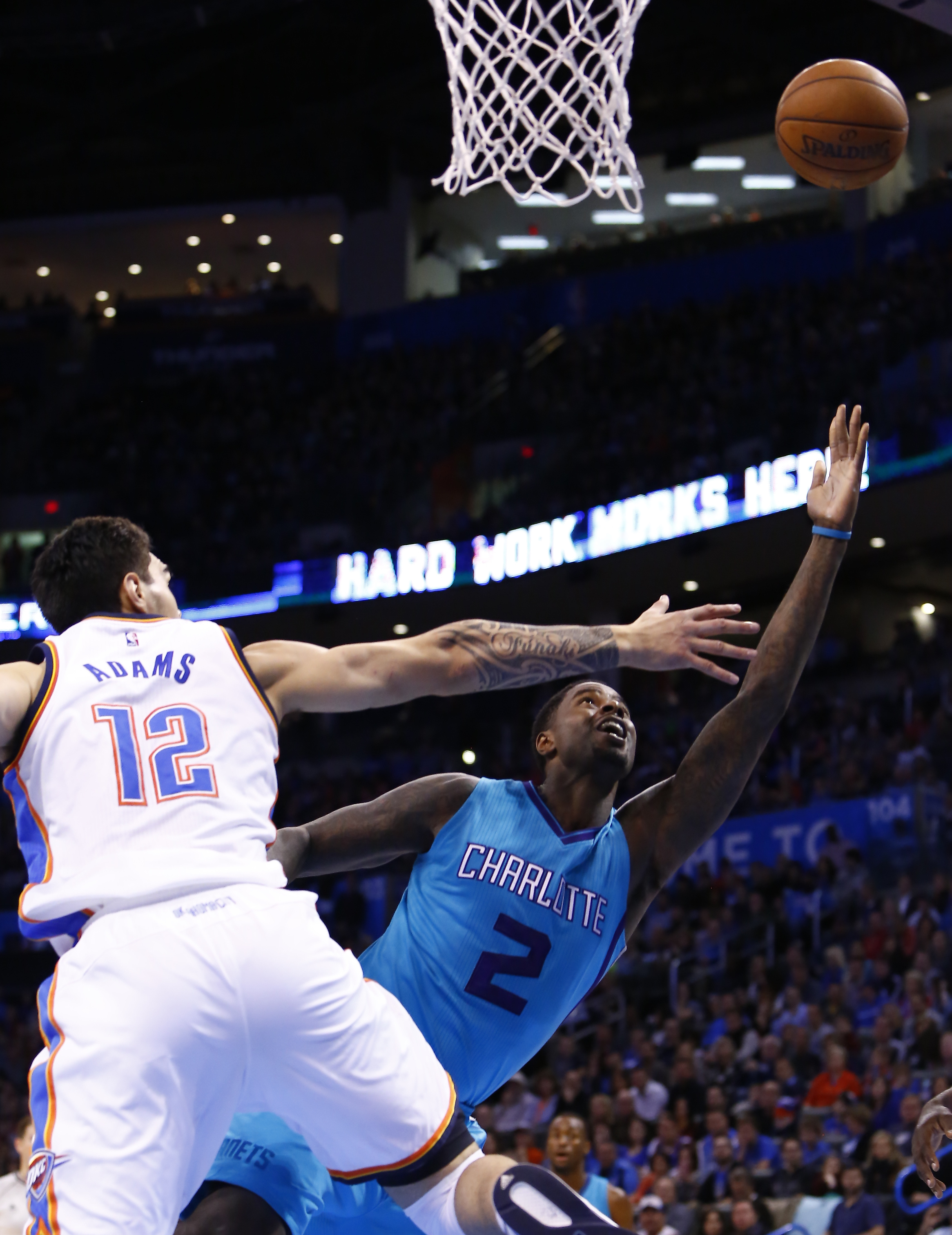 Westbrook leads Thunder to win over Hornets
