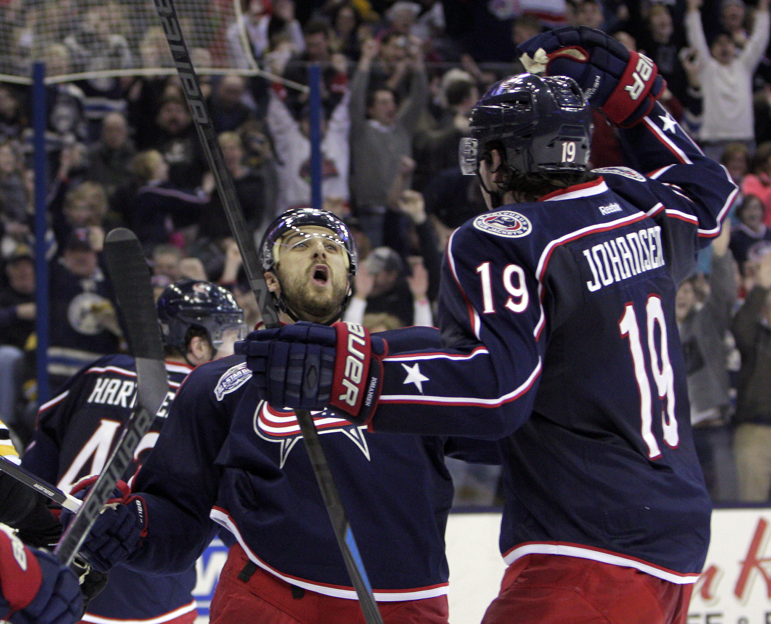 Connauton helps lead Blue Jackets over Bruins 6-2