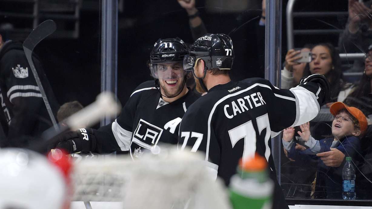 Anze Kopitar leads LA Kings past Sharks, 3-1