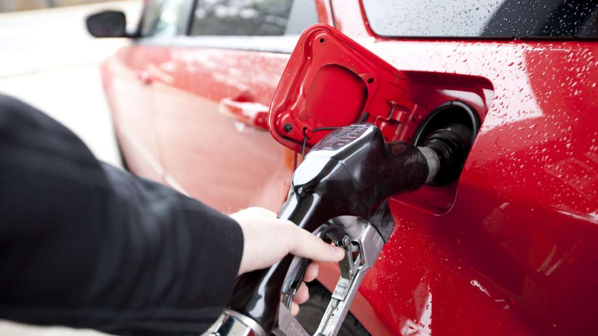 5 best apps to find cheap gas