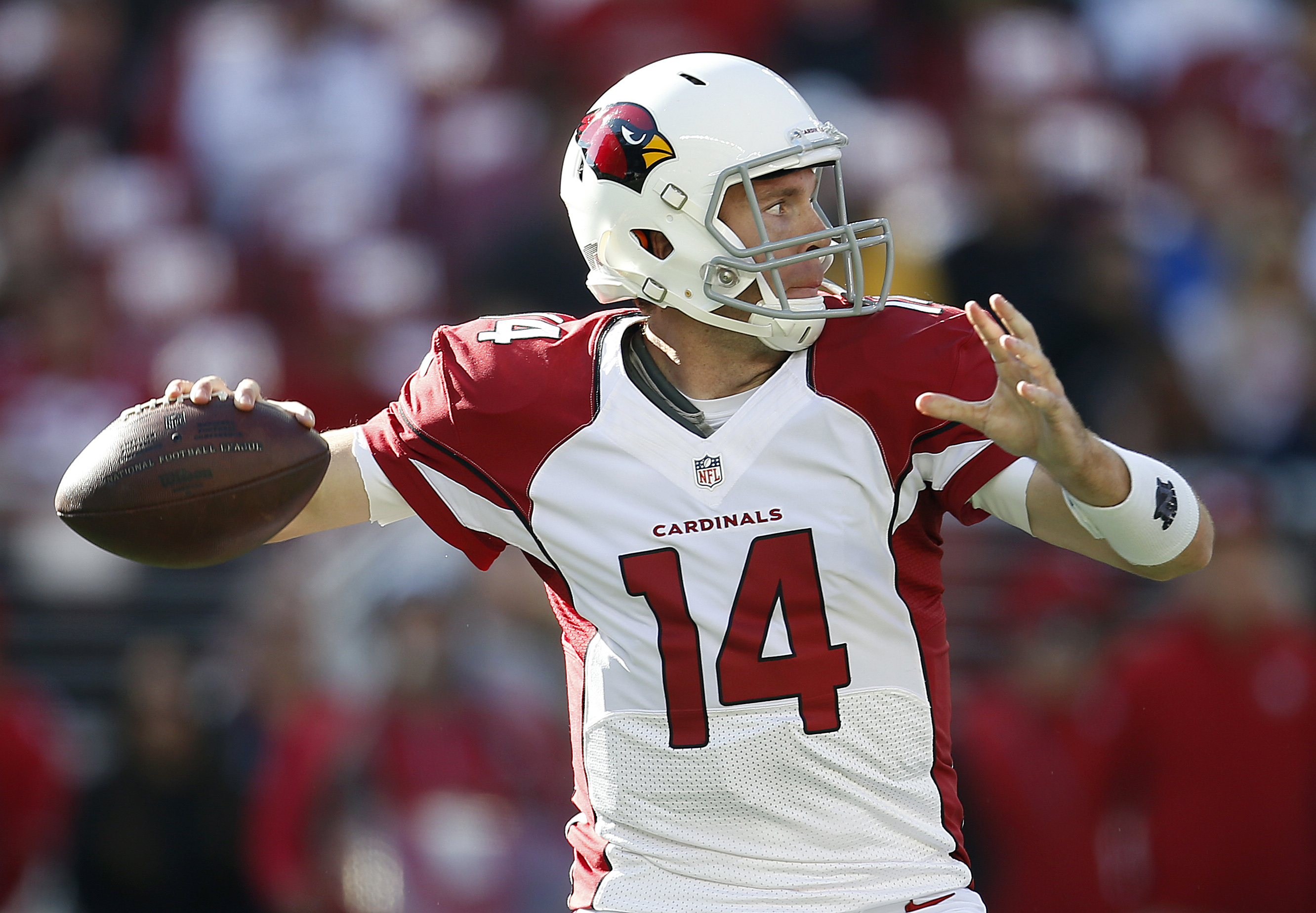 Lindley improves, defense falters for Arizona