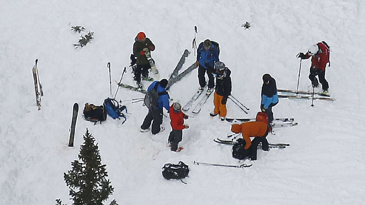 Recent avalanche spurs response procedures into question