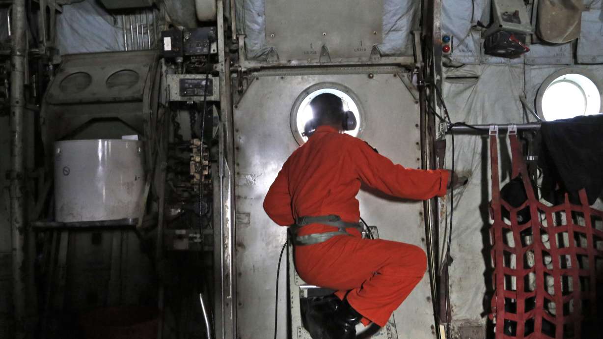 Rapid growth leaves Asian airlines searching for pilots