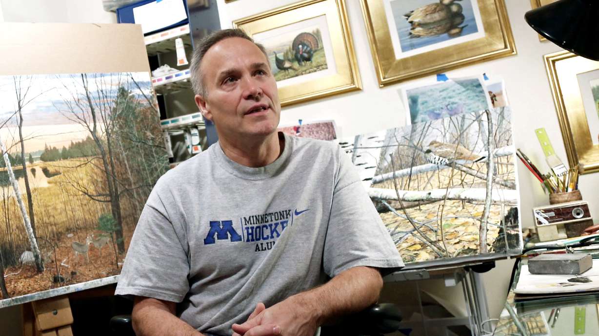 Wildlife artists angle for top prizes, prestige