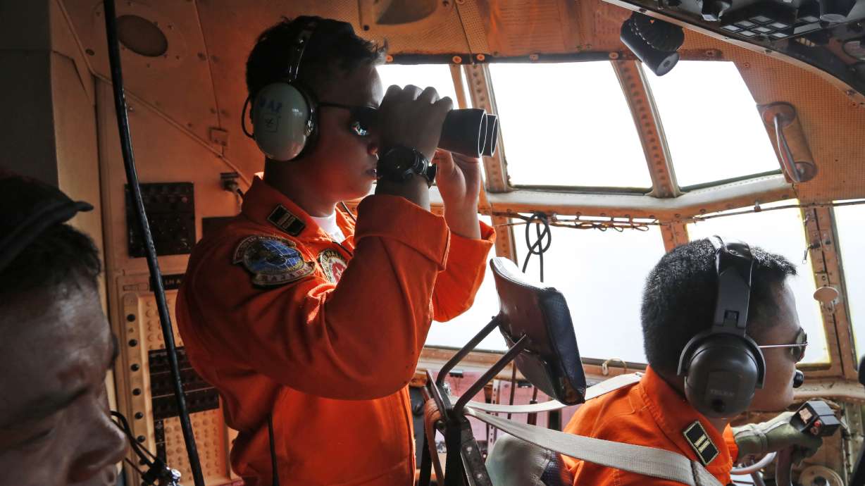 Java Sea plane search: monsoons, murkiness, trash