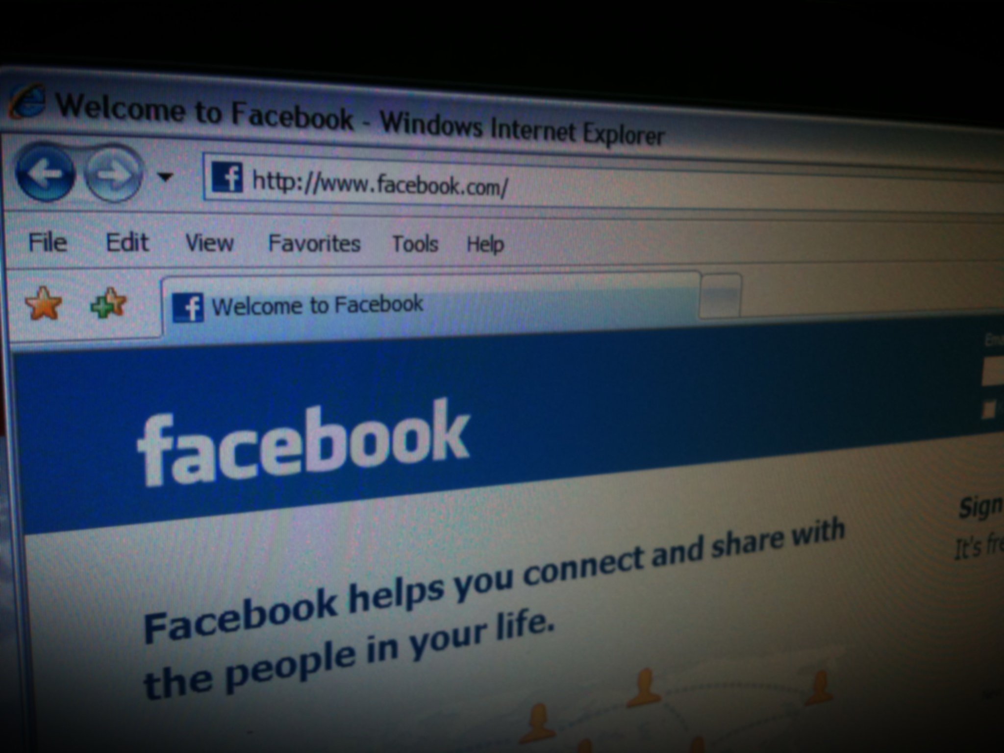 Dad unknowingly hits son with car, turns to Facebook to catch culprit