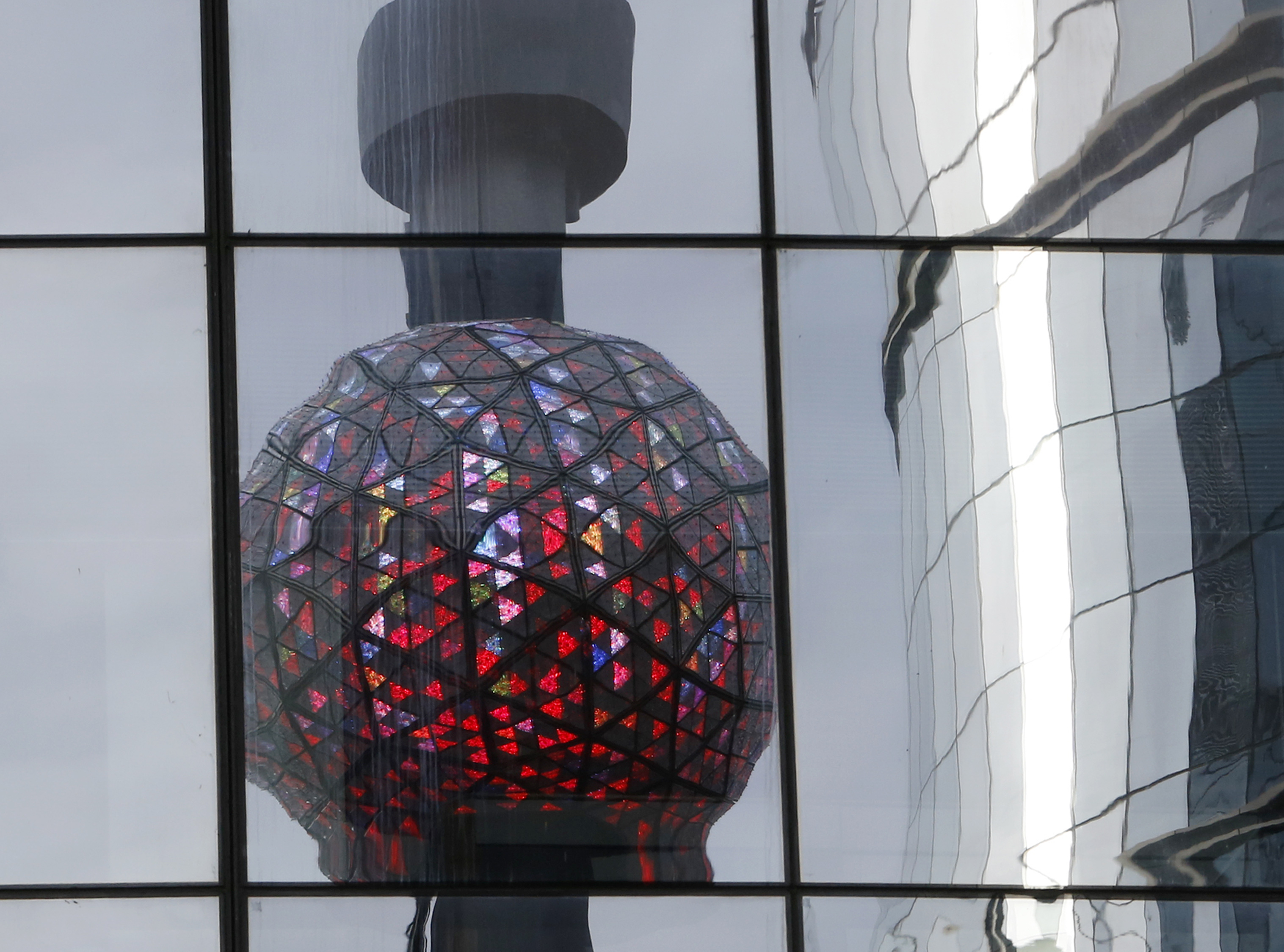 New York gets ready for New Year's Eve celebration