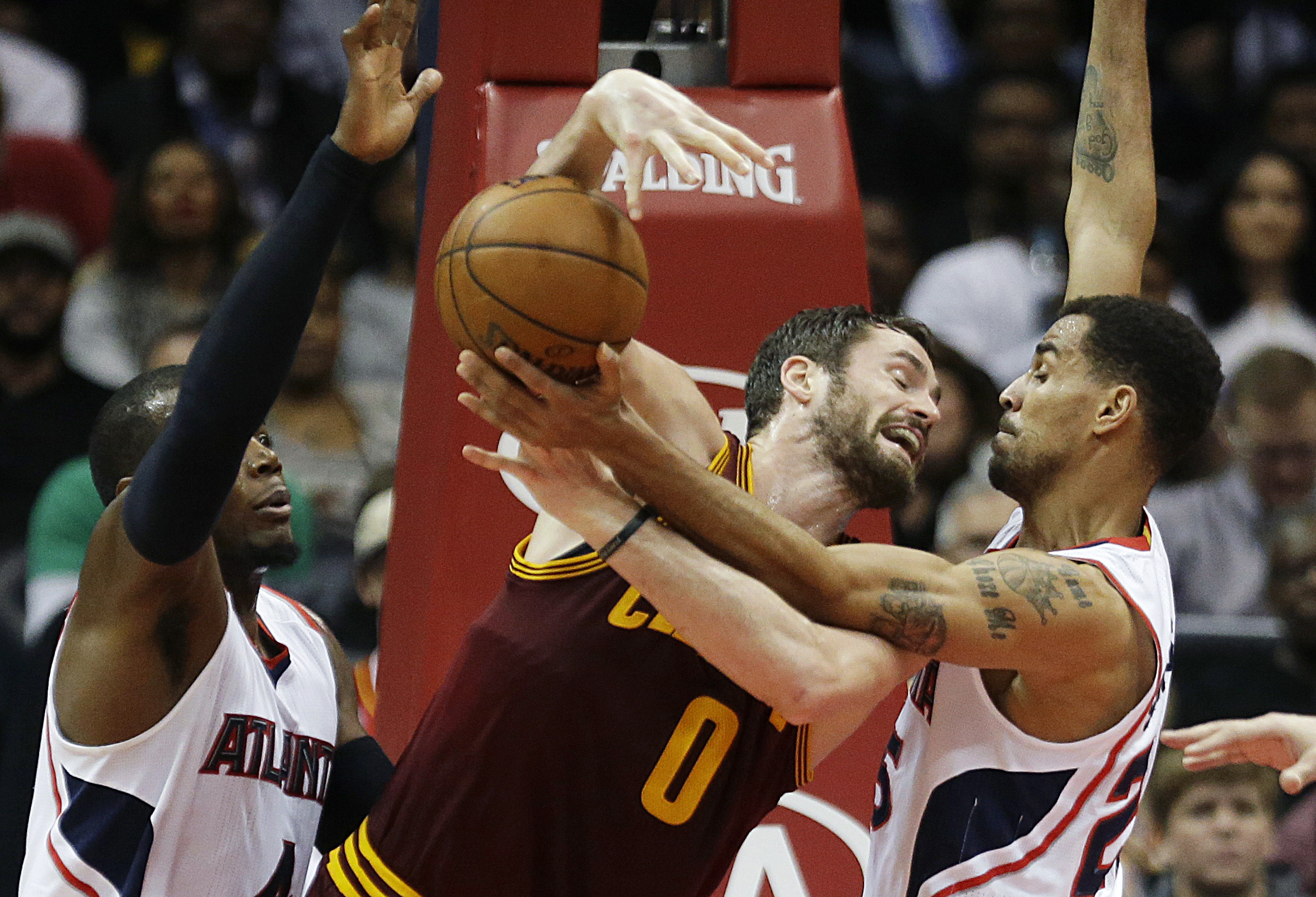 Millsap powers Hawks past Cavaliers, 109-101