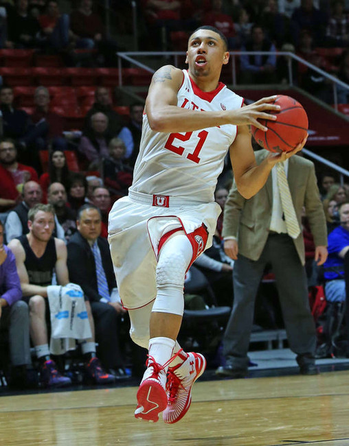Loveridge returns to help No. 10 Utah rout Carroll College
