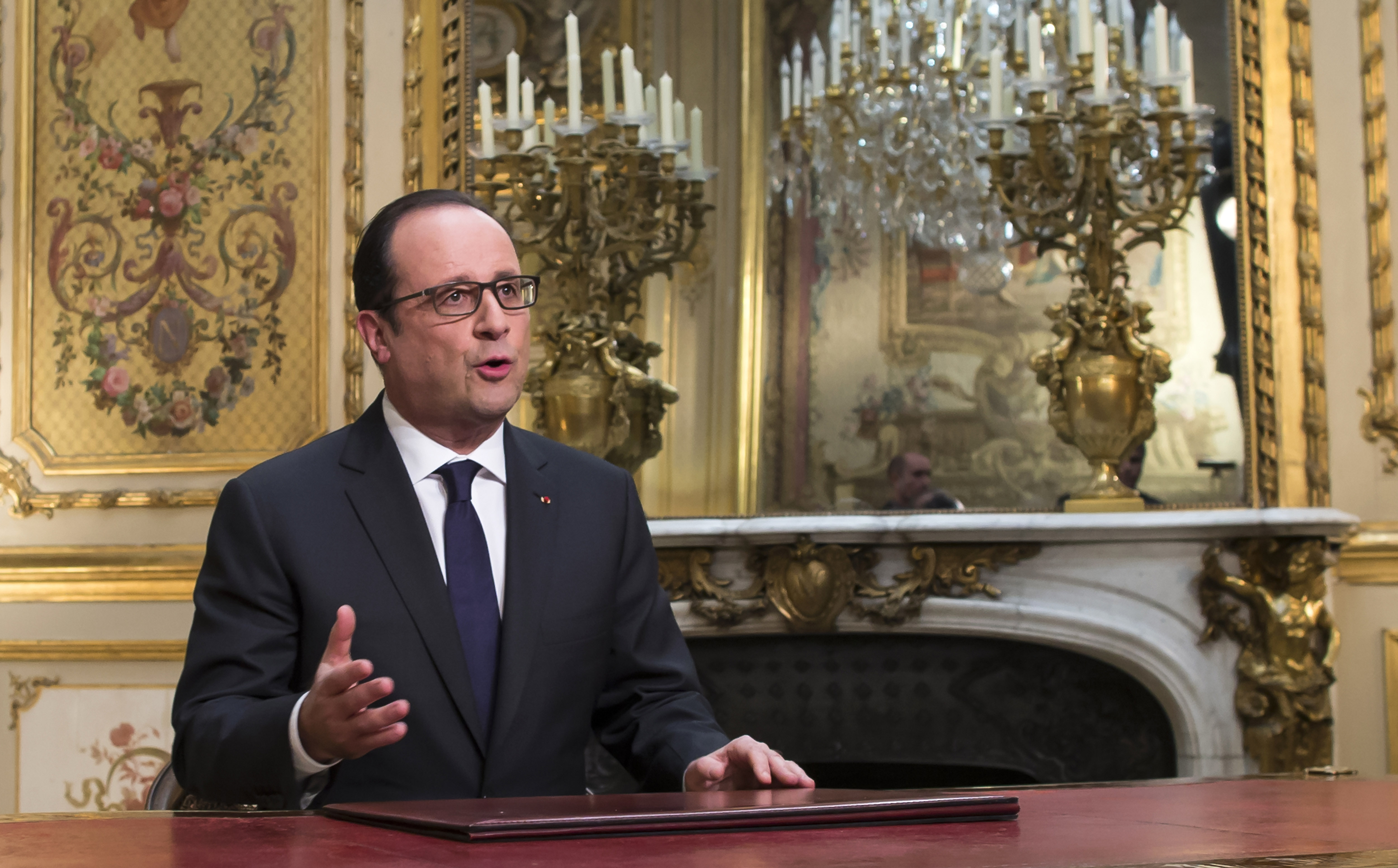 French president vows to fight racism and anti-Semitism