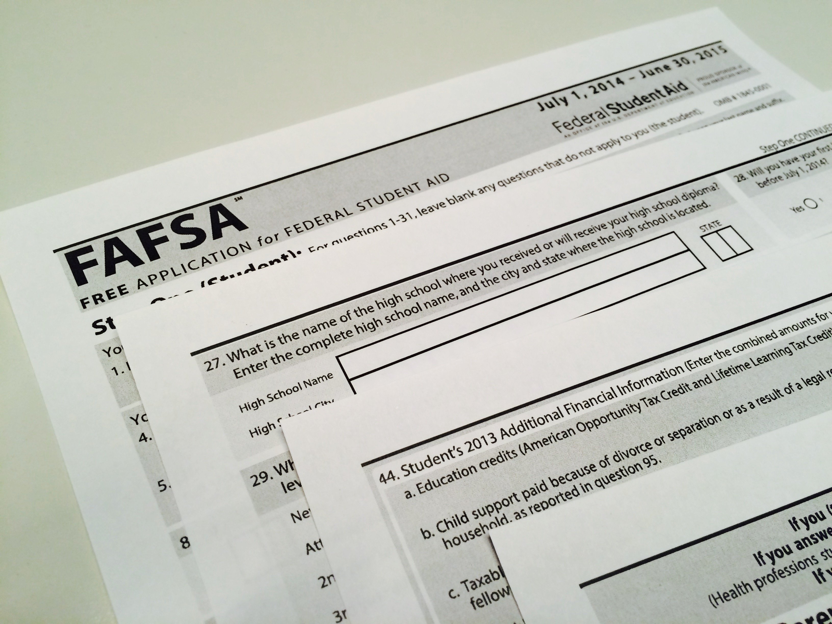 New Year's is the best day to apply for financial aid