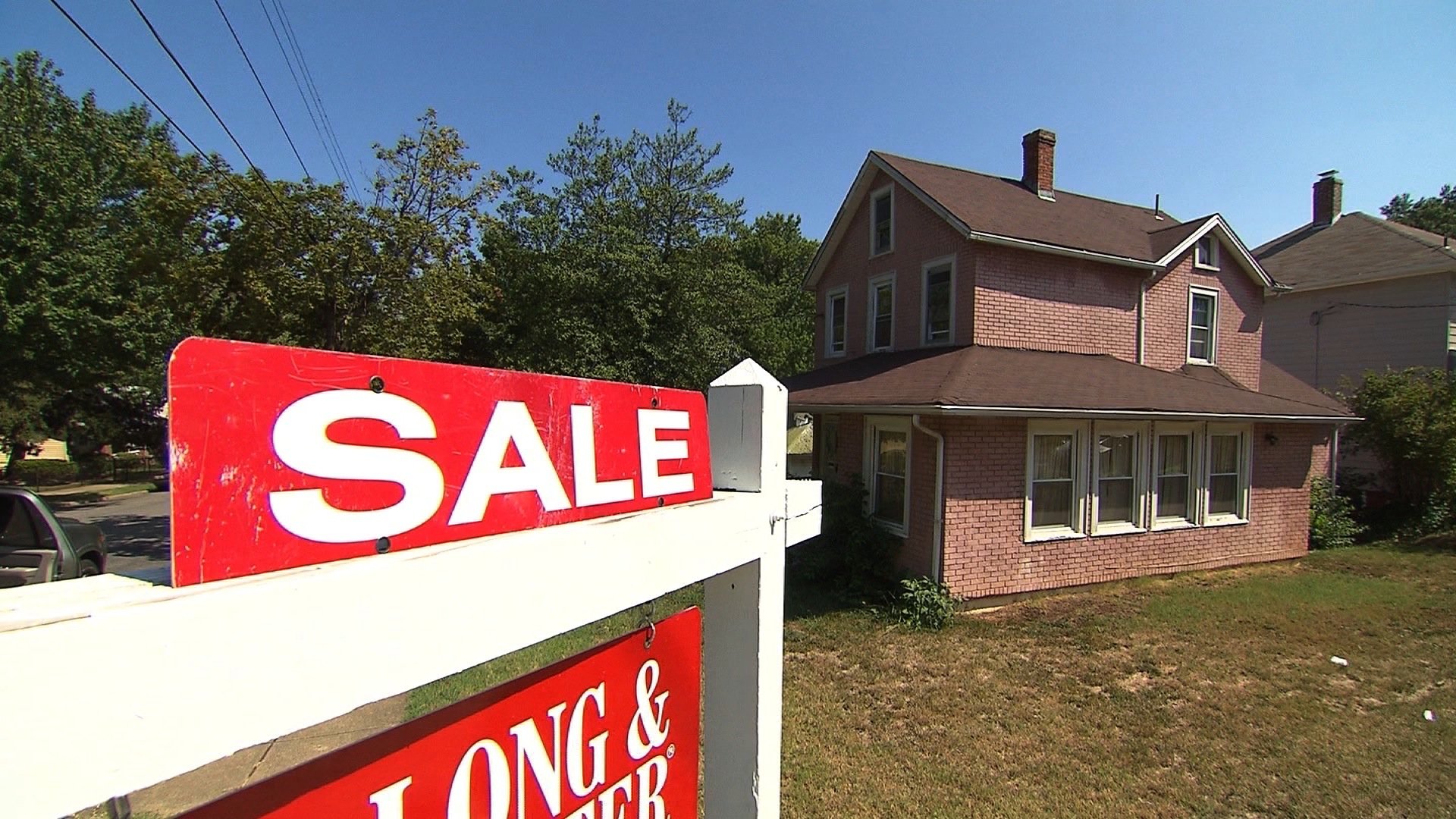 5 biggest threats to the housing market