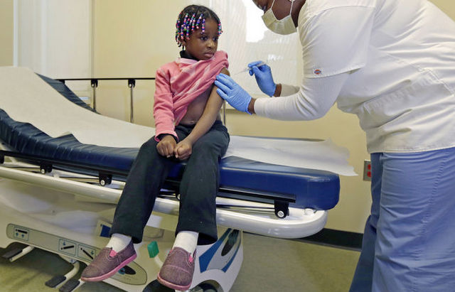 CDC: Flu season continues to worsen, could peak this month