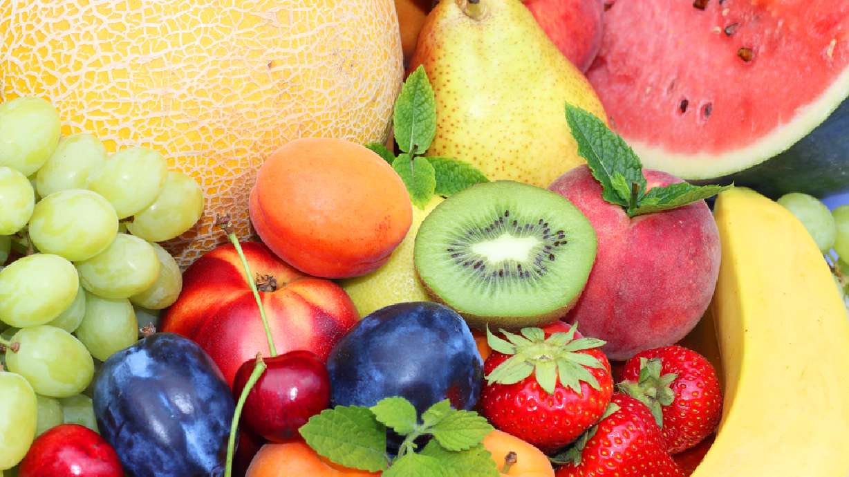 8 healthy ingredients to put in all your smoothies