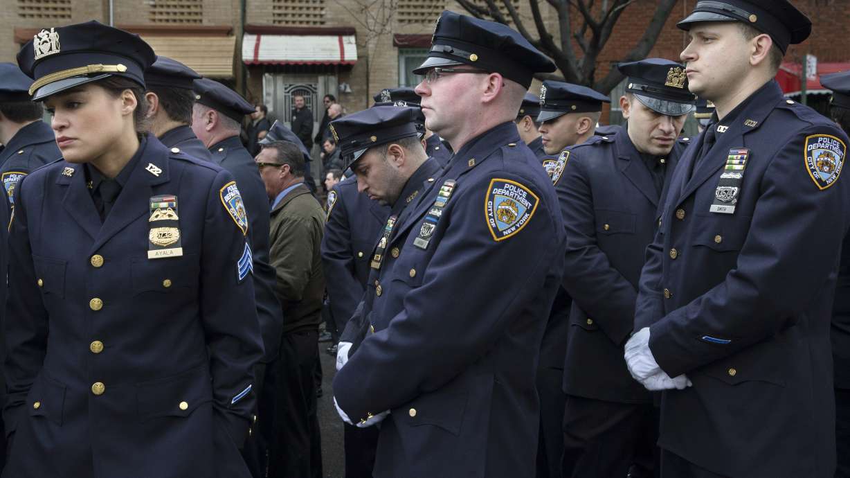 NYC Mayor de Blasio: Police were disrespectful to turn backs