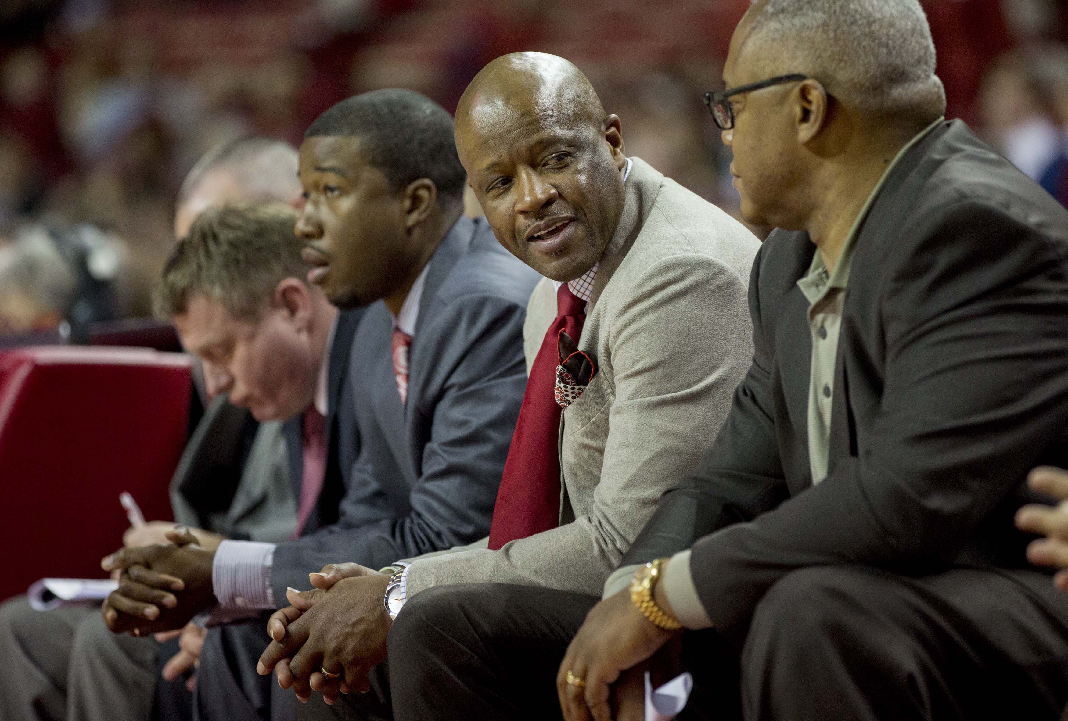 Anderson signs extension at Arkansas through 2020