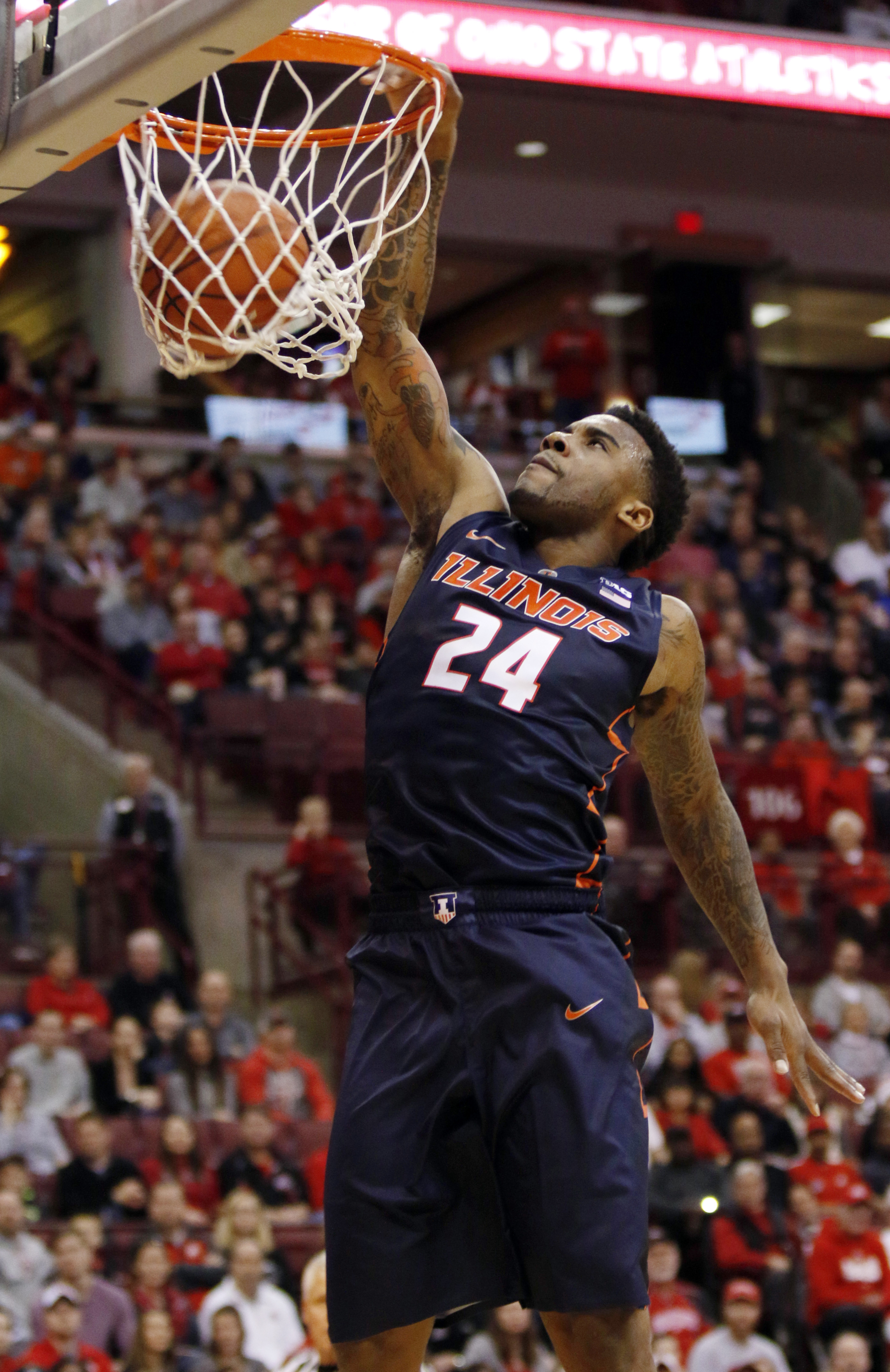 Illinois' Rice out indefinitely with left hand fracture