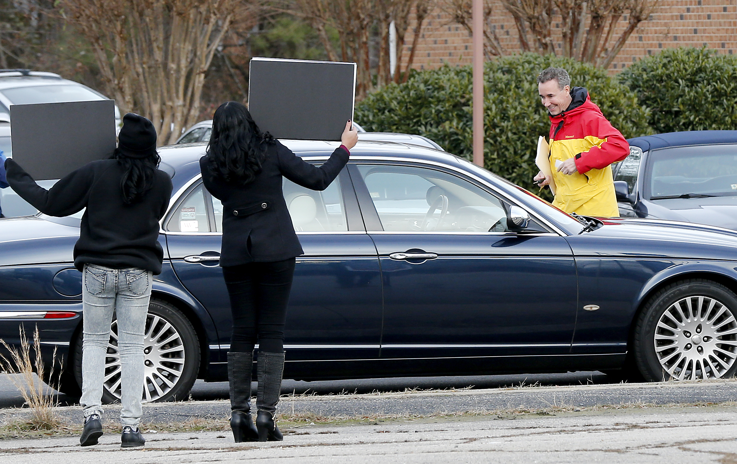 Virginia lawmaker wins election amid sex scandal