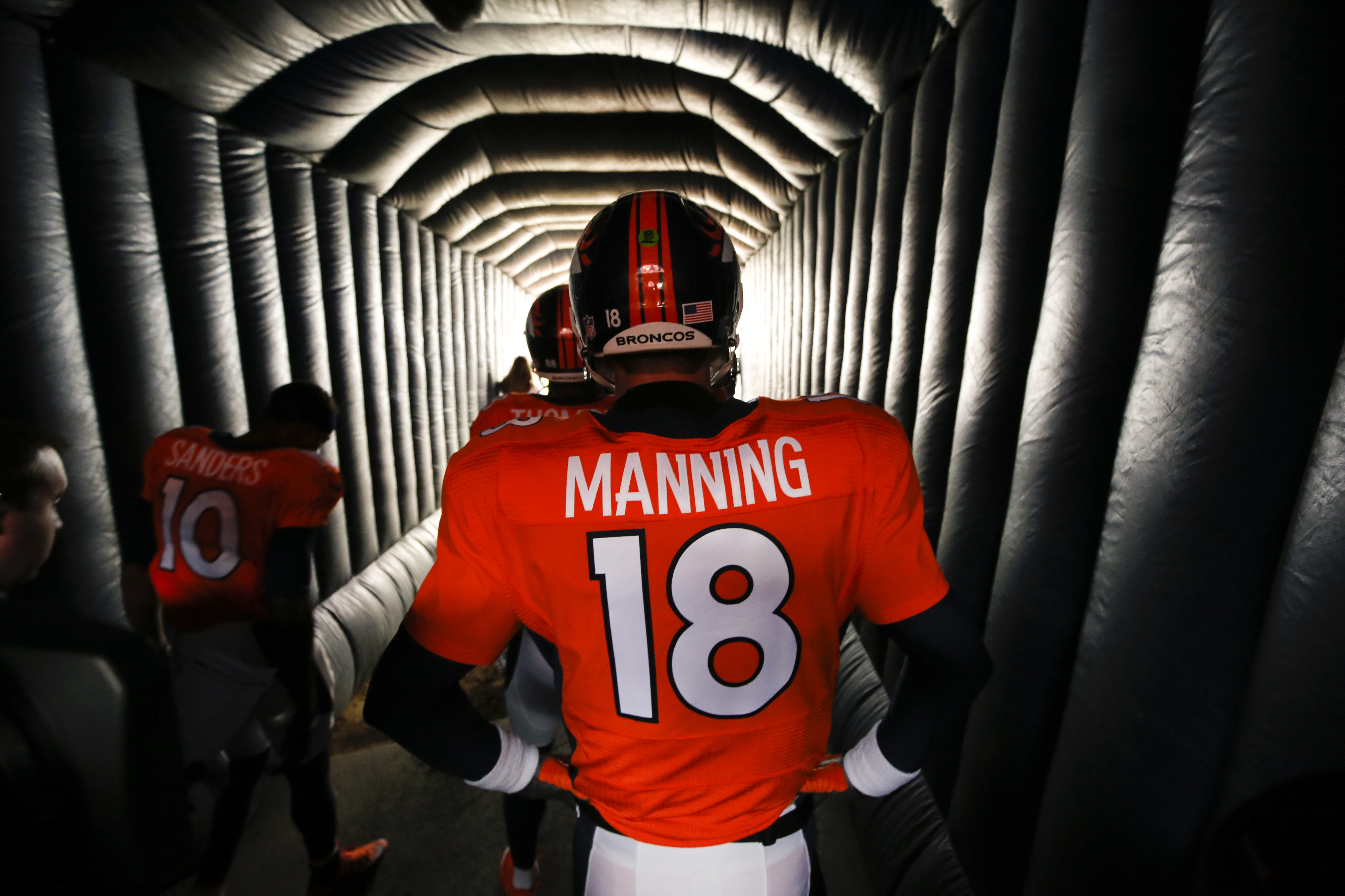 Peyton Manning is 2015 Bart Starr Award winner