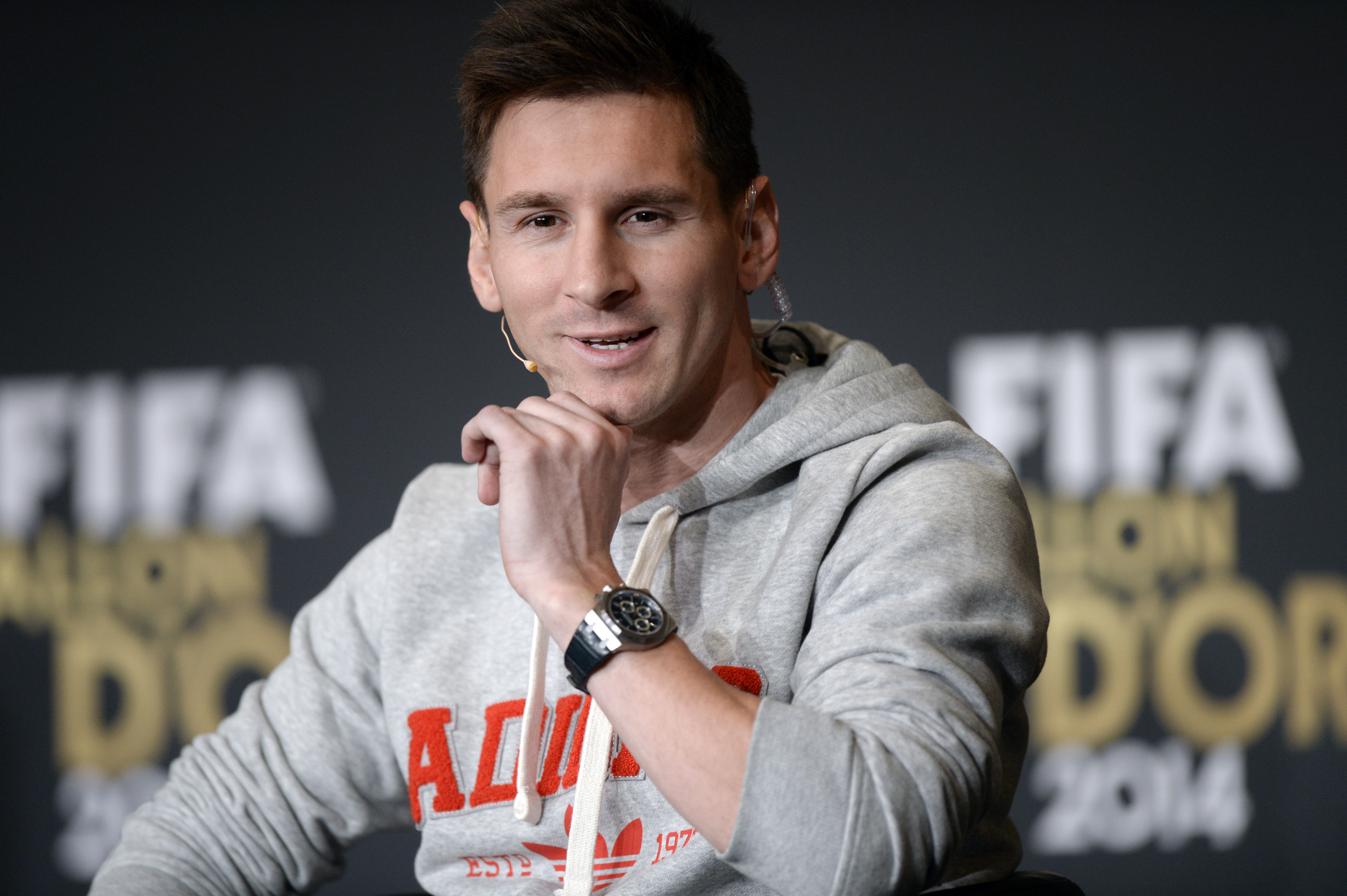 Messi's uncertain future, potential $600M cost to a buyer