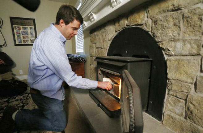 2nd hearing on wood burning ban brings mixed input