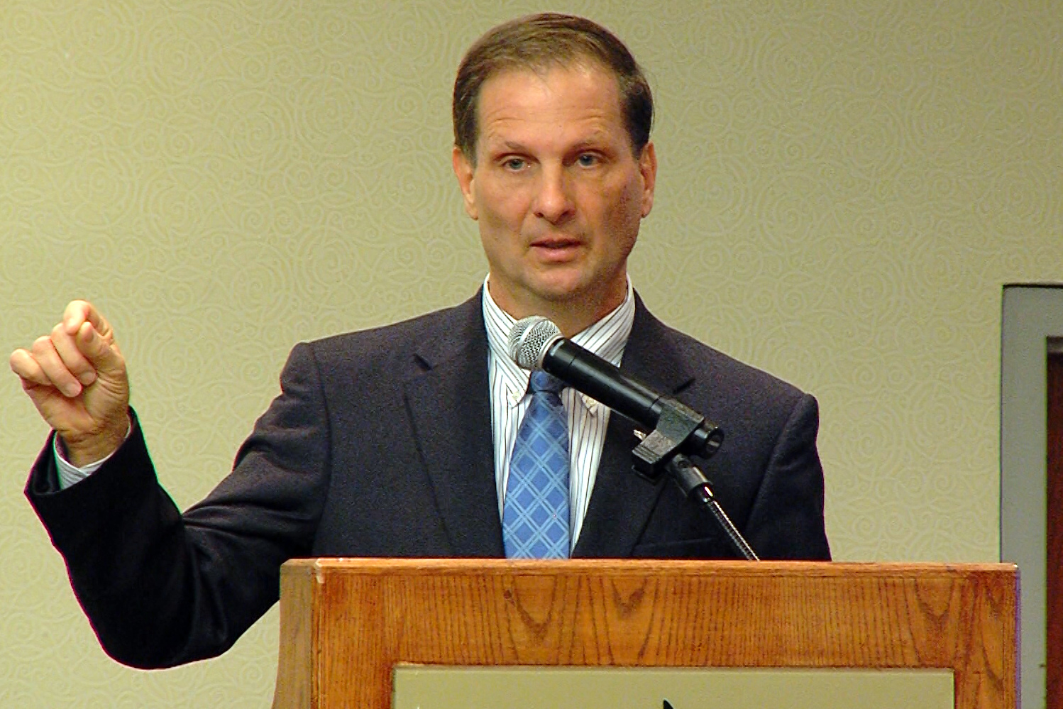 Rep. Chris Stewart says chairman should resign for asserting Trump conspired with Russia