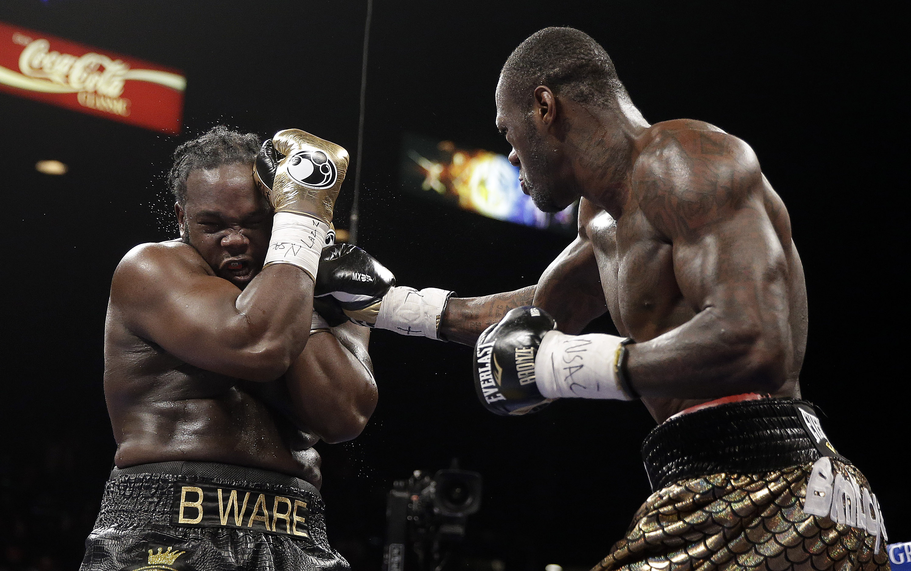 Wilder wins piece of heavyweight title over Stiverne