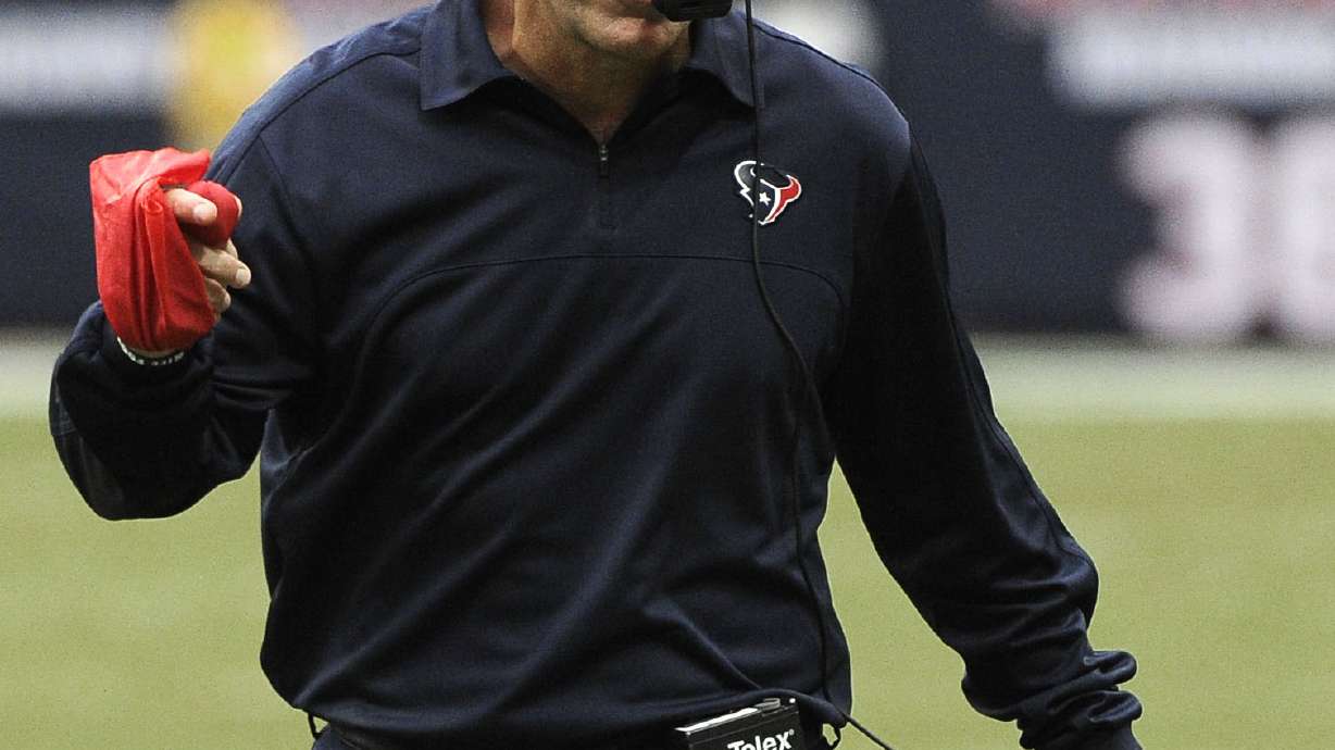 Gary Kubiak hired as Denver Broncos head coach