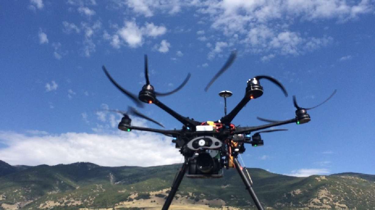 FAA asks local police for help identifying, investigating drone violations