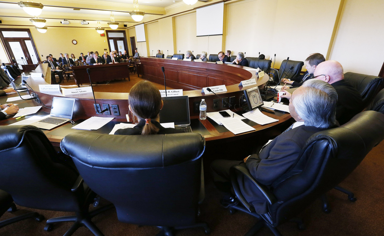 Utah Legislature Administrative Rules Review Committee members listen to experts at the state Capitol in Salt Lake City Tuesday, Jan. 20, 2015. (Photo: Jeffrey D. Allred, Deseret News)