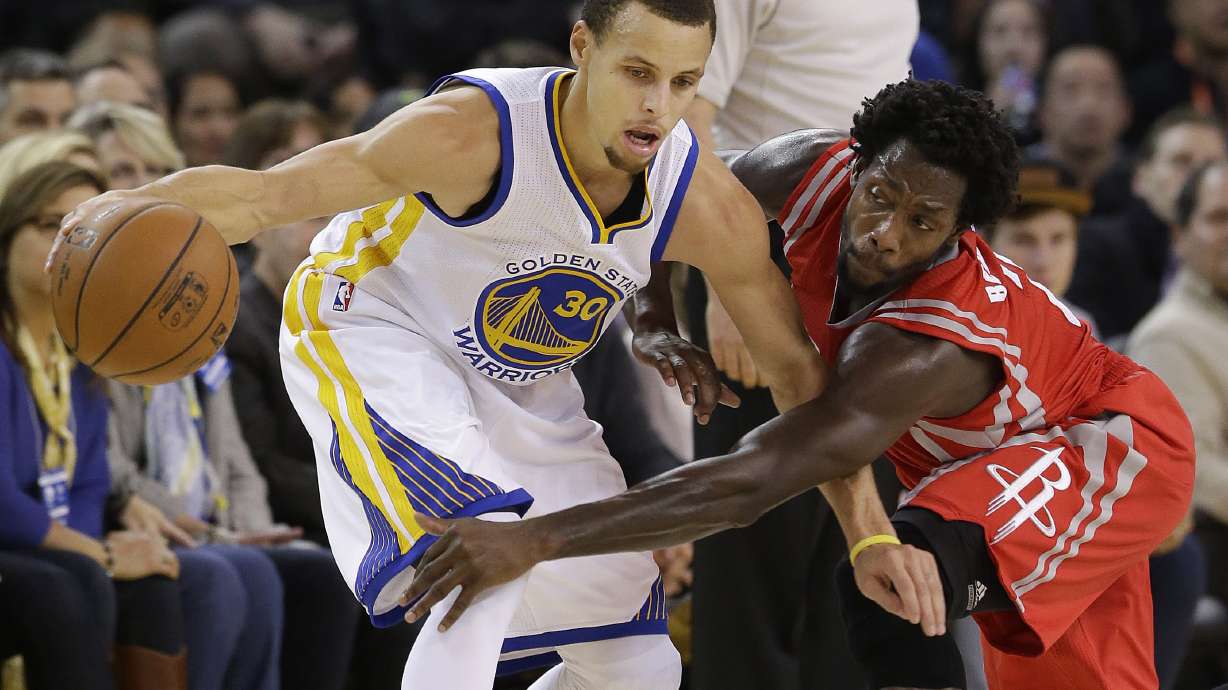 Curry gets angry, Warriors beat Rockets 126-113