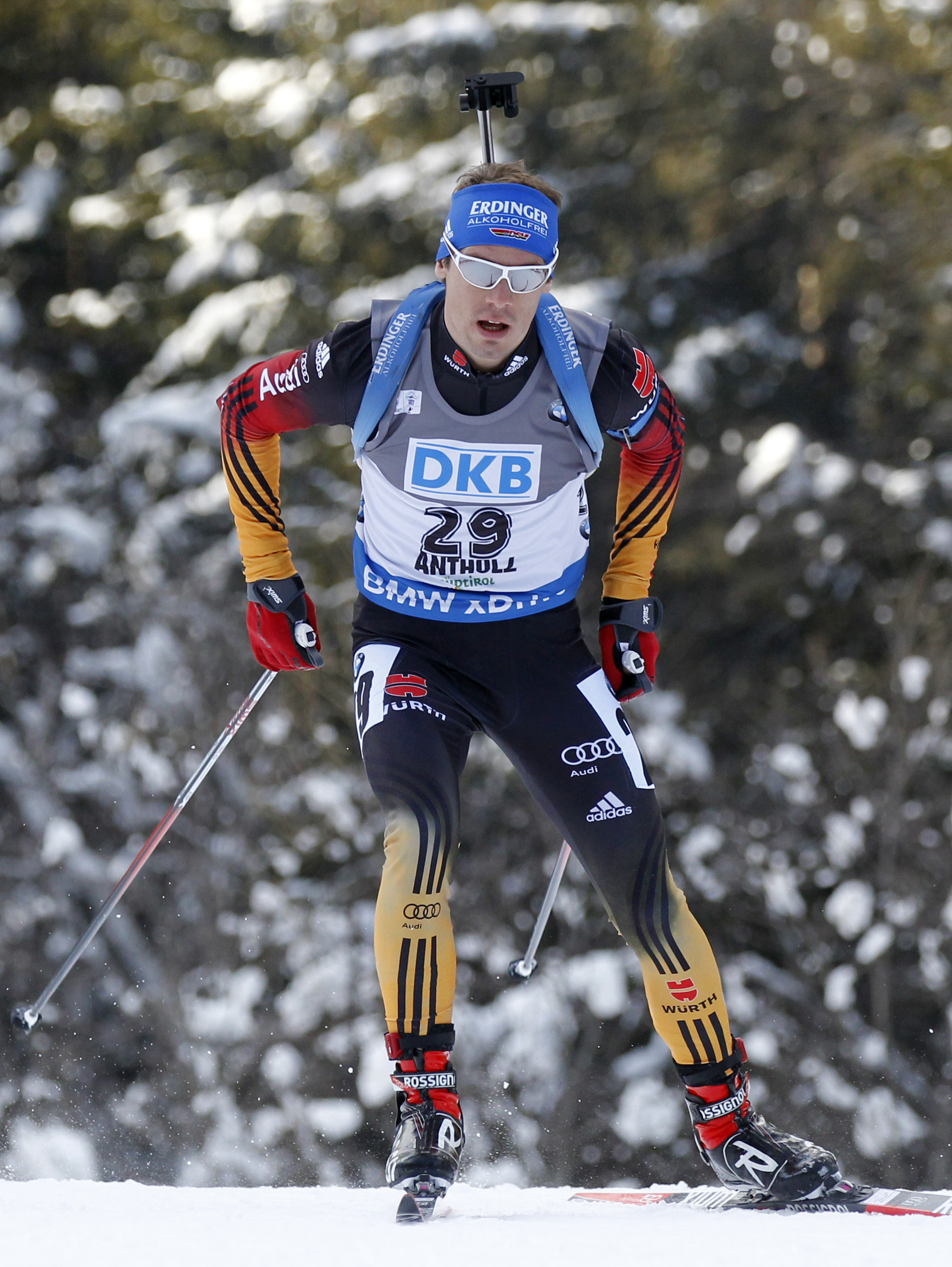 Schempp earns 2nd successive biathlon World Cup win