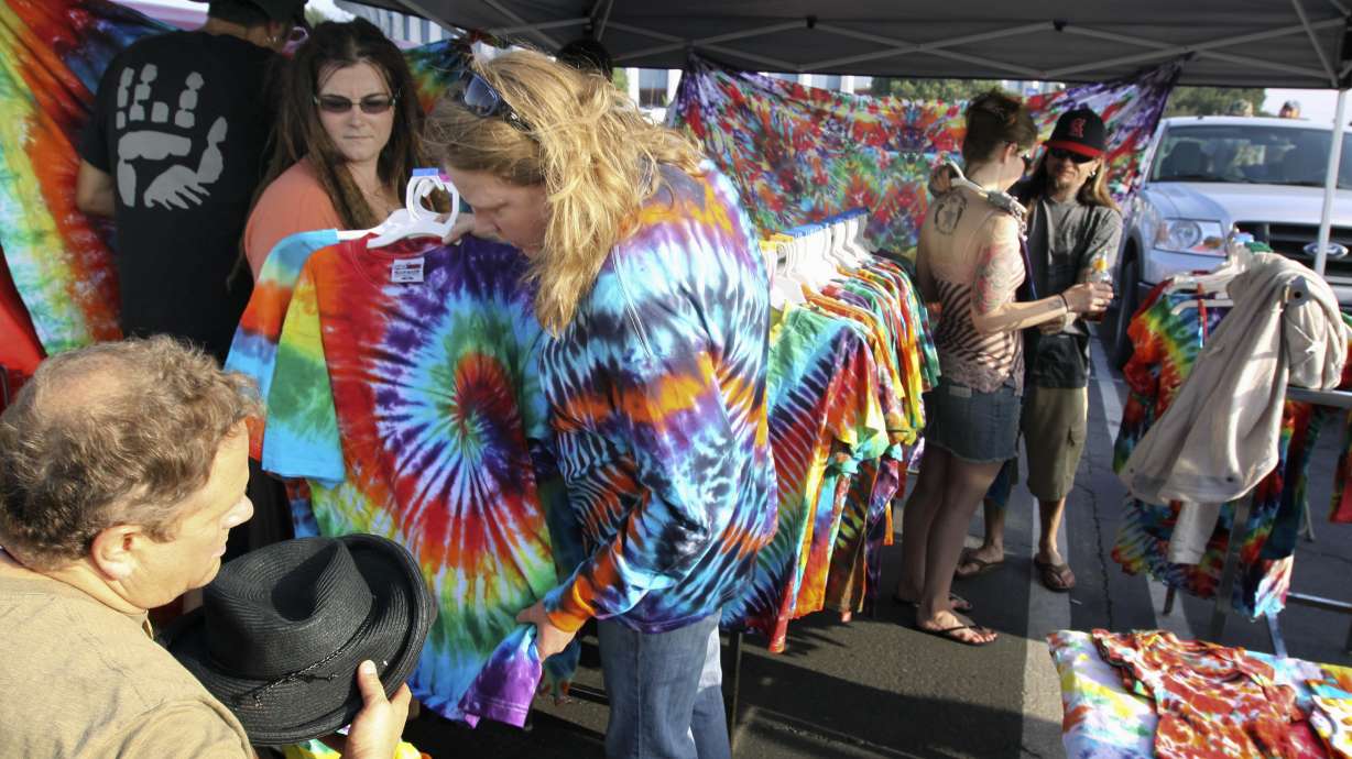 'Deadheads' ask to camp out during band's Chicago concerts