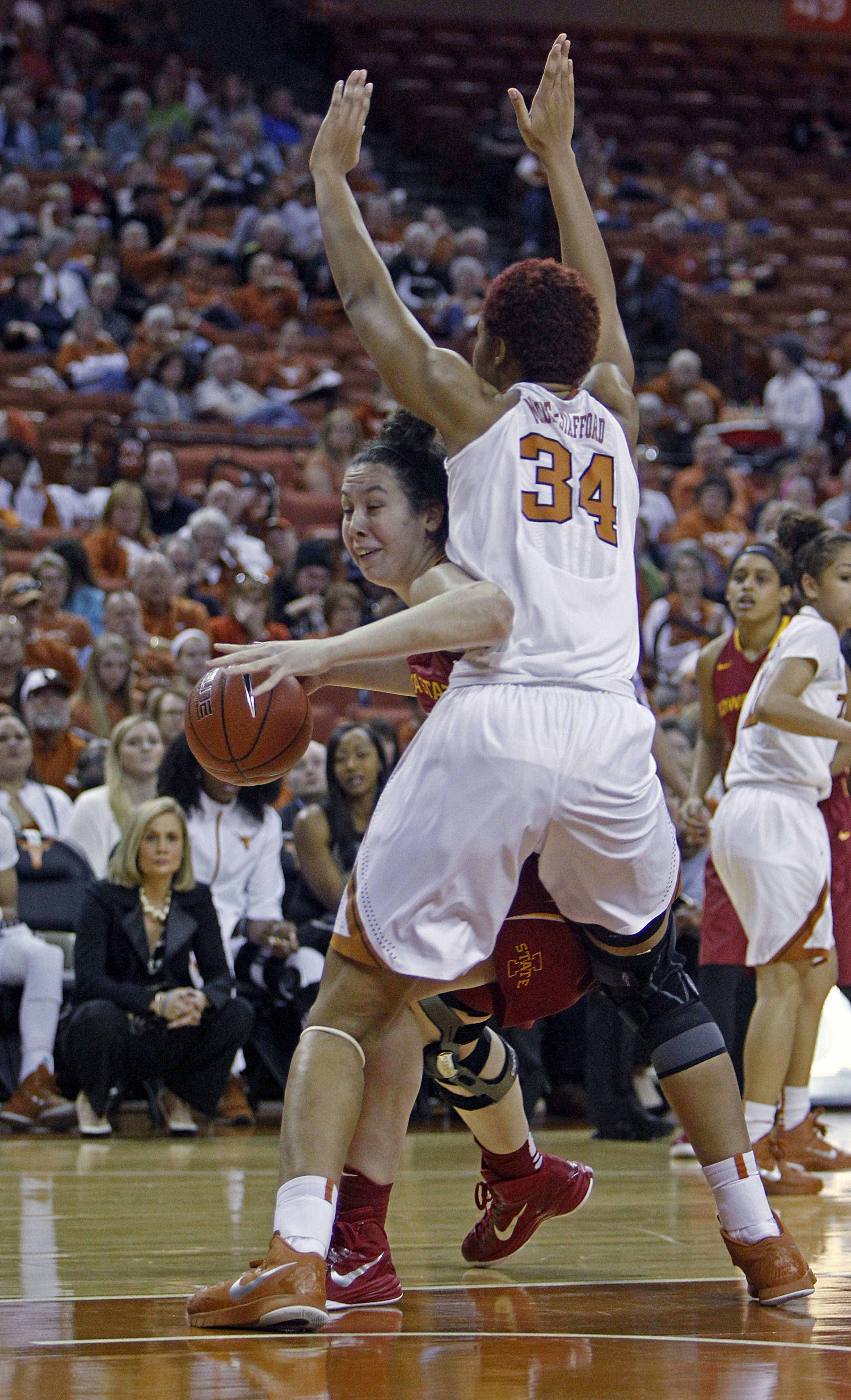 Moody helps Iowa State upend No. 8 Texas 58-57