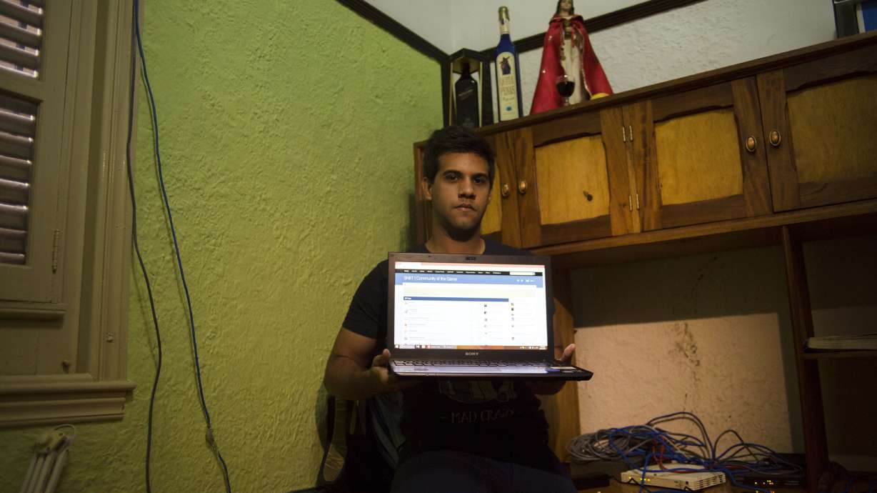 Cuban youth build secret computer network despite Wi-Fi ban