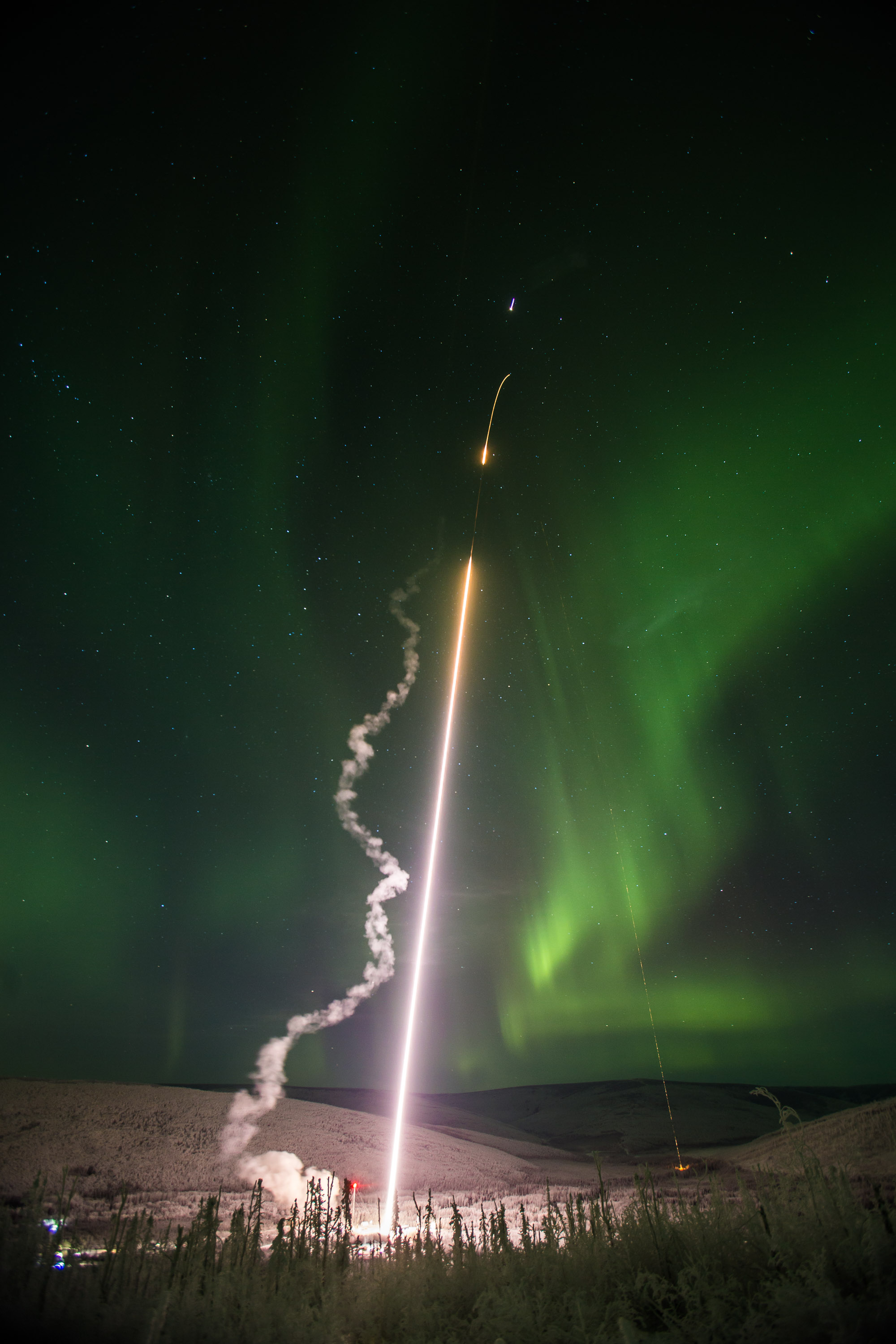4 rockets launched into northern lights to study turbulence